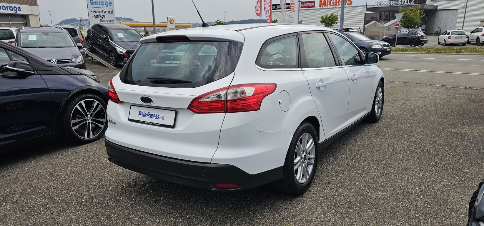 FORD Focus 1.6i VCT Titanium PowerShift-image-4