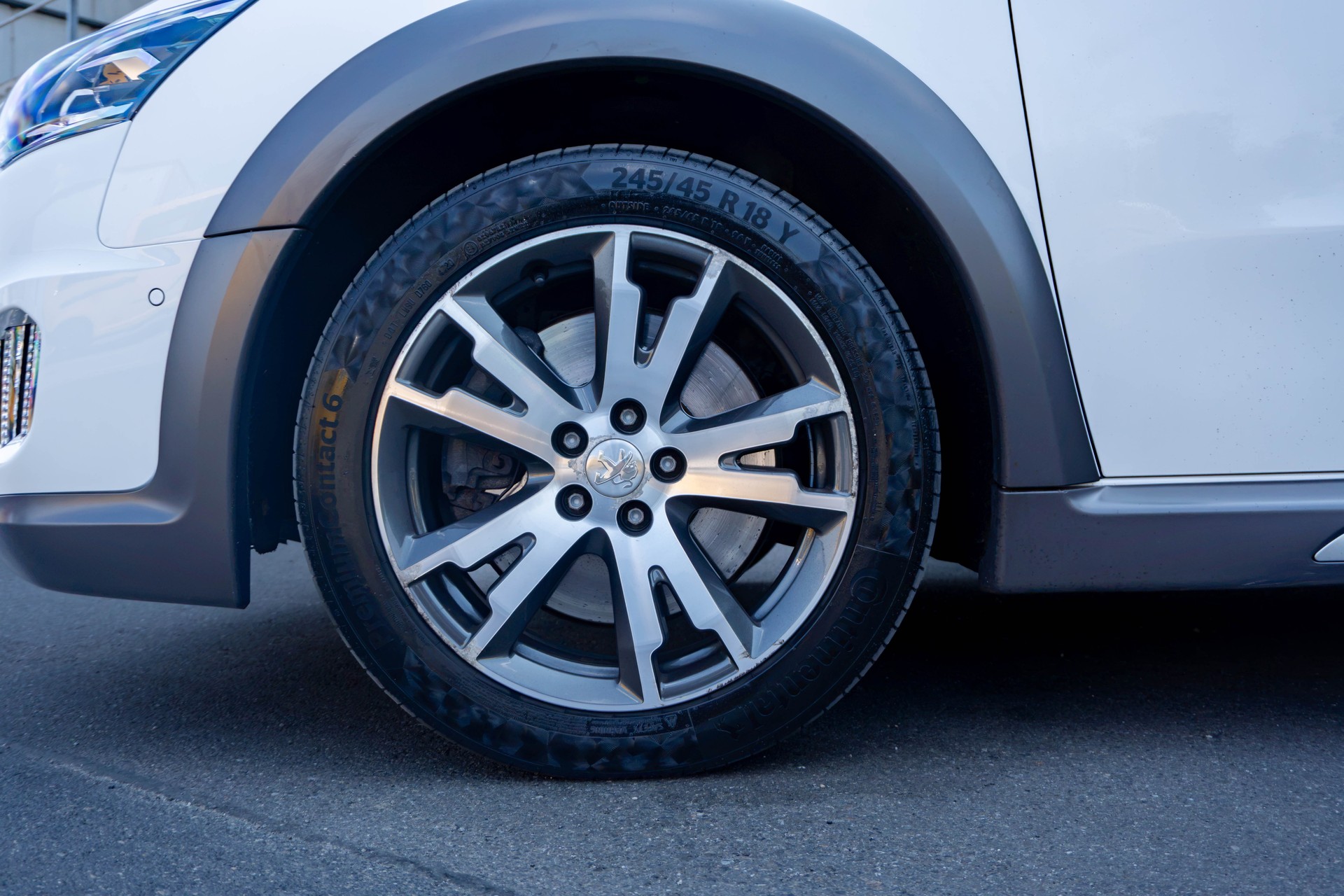 PEUGEOT 508 RXH 2.0 HDI Hybrid4 ETG6-image-5