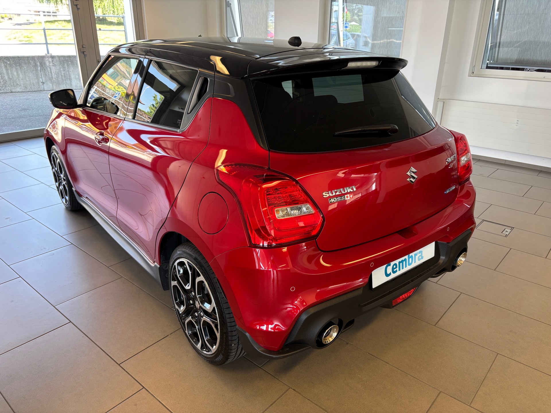 SUZUKI Swift Sport 1.4i 16V Compact Top Hybrid-showroom-element-3