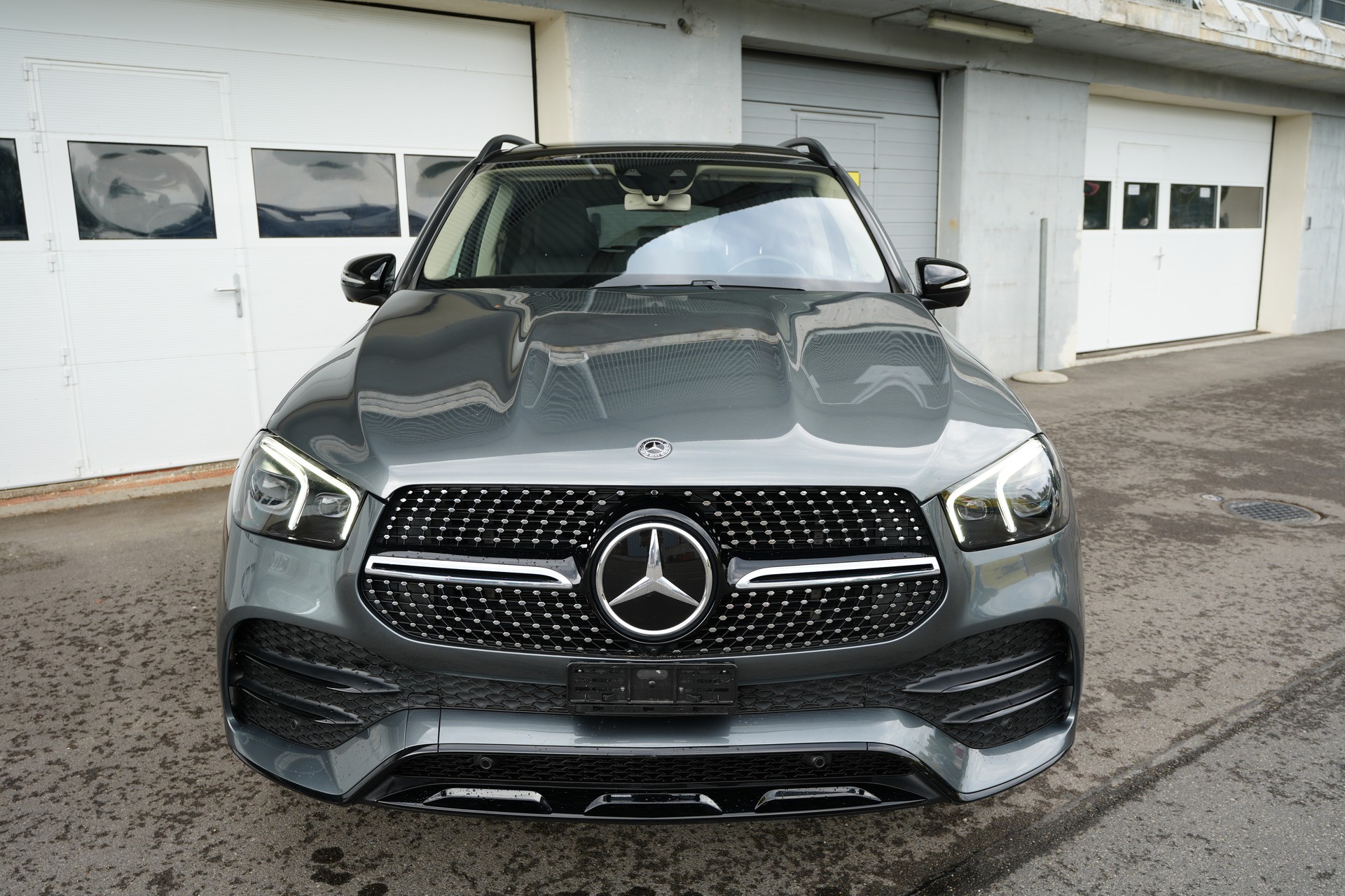 MERCEDES-BENZ GLE 450 4Matic 9G-Tronic-showroom-element-1
