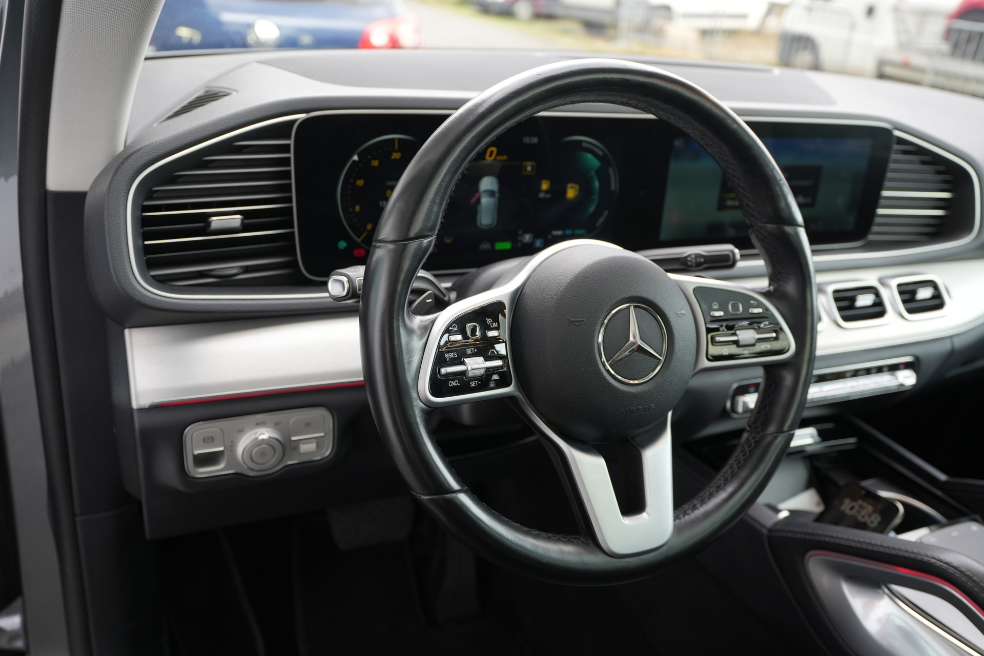 MERCEDES-BENZ GLE 450 4Matic 9G-Tronic-image-5