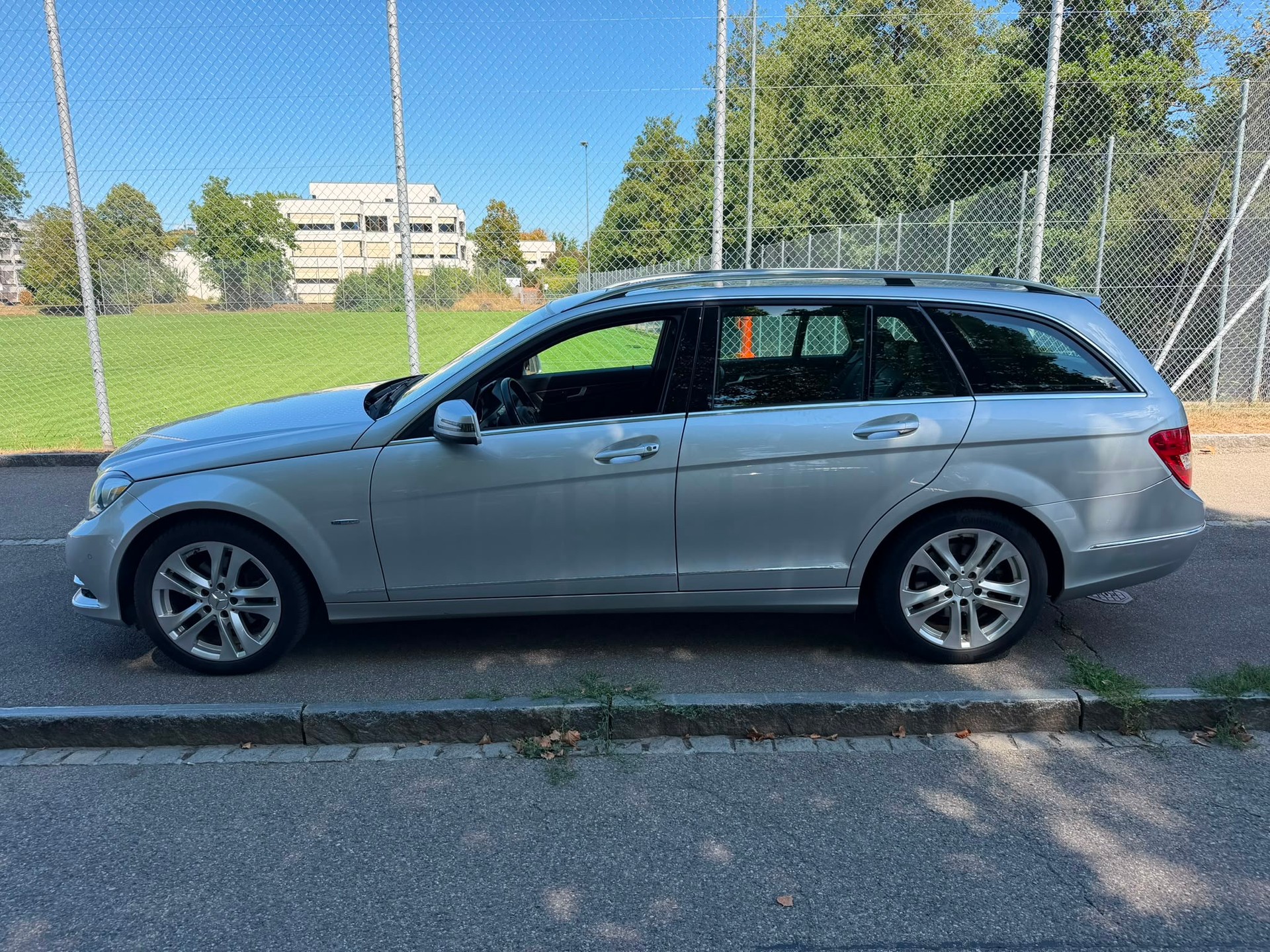 MERCEDES-BENZ C 200 Avantgarde 7G-Tronic-showroom-element-1