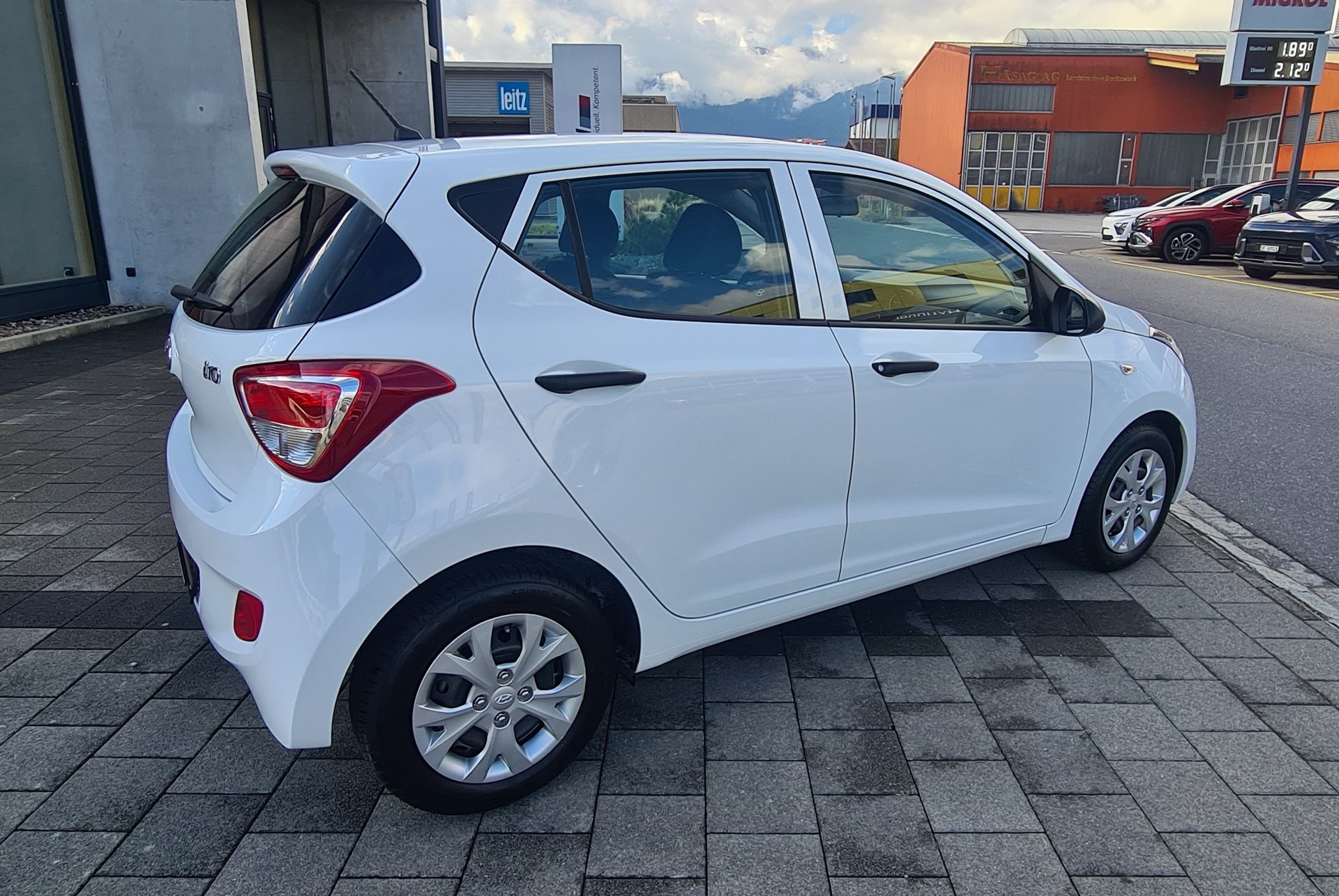 HYUNDAI i10 1.0 Origo-showroom-element-3