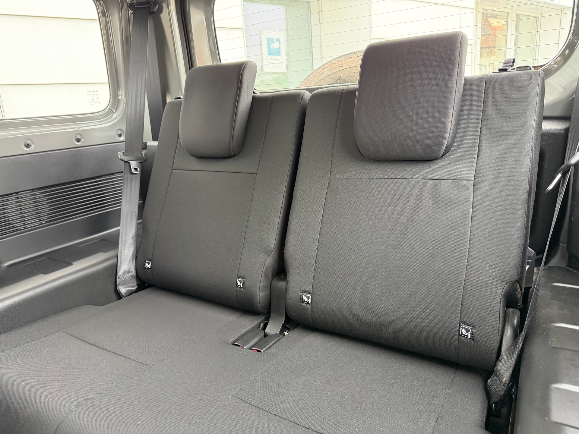 SUZUKI Jimny 1.5 Compact+ 4x4 Automat 4-Plätzer *inkl. Anhängerkupplung*-image-9