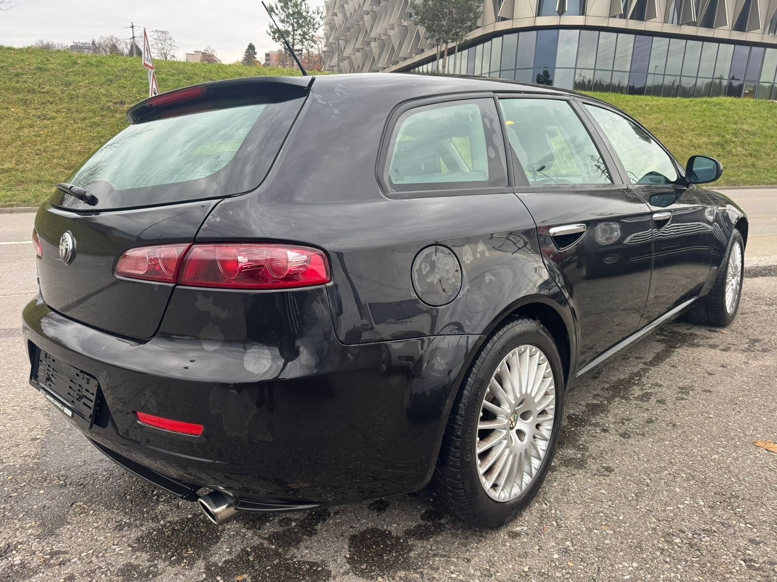 ALFA ROMEO 159 Sportwagon 2.4 JTD Distinctive Q-Tronic-showroom-element-3