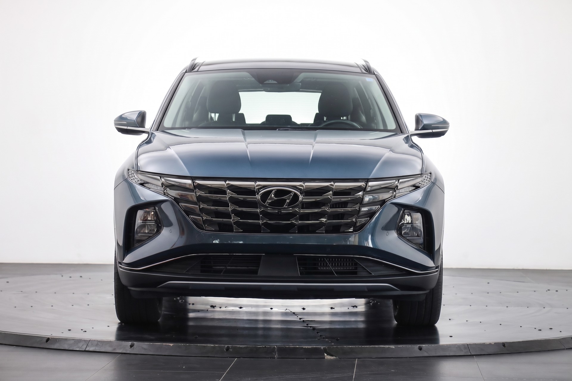 HYUNDAI Tucson 1.6 TGDI PHEV Vertex 4WD Skyroof-showroom-element-1