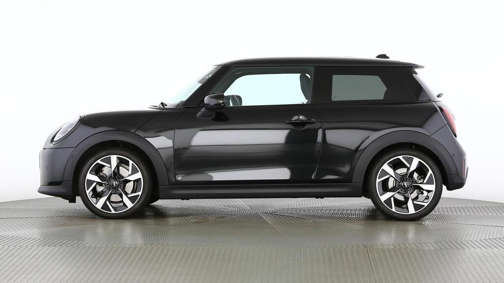 MINI Cooper C (3d)-showroom-element-1
