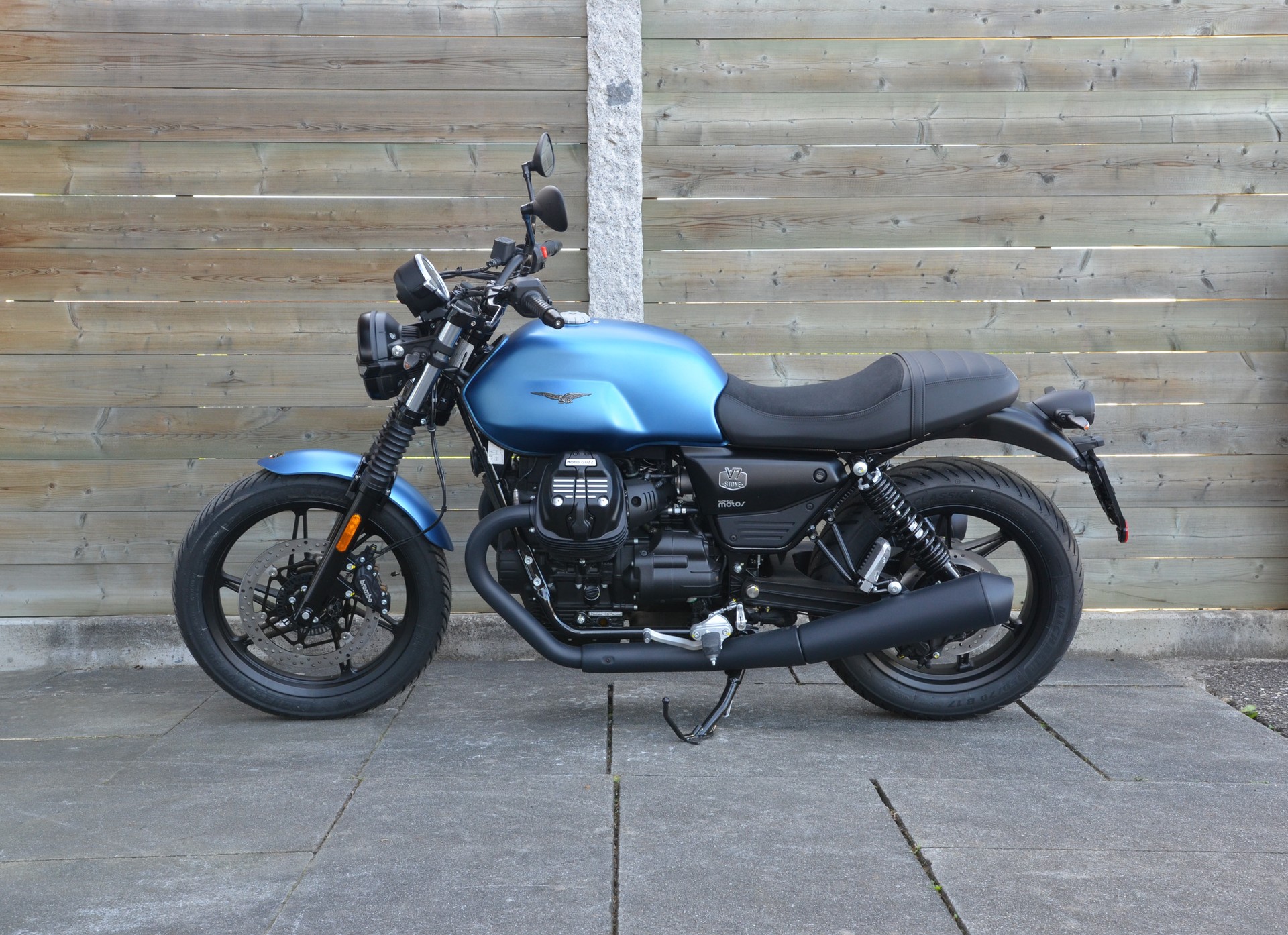 MOTO GUZZI V7 IV 850 Stone E5+-image-2