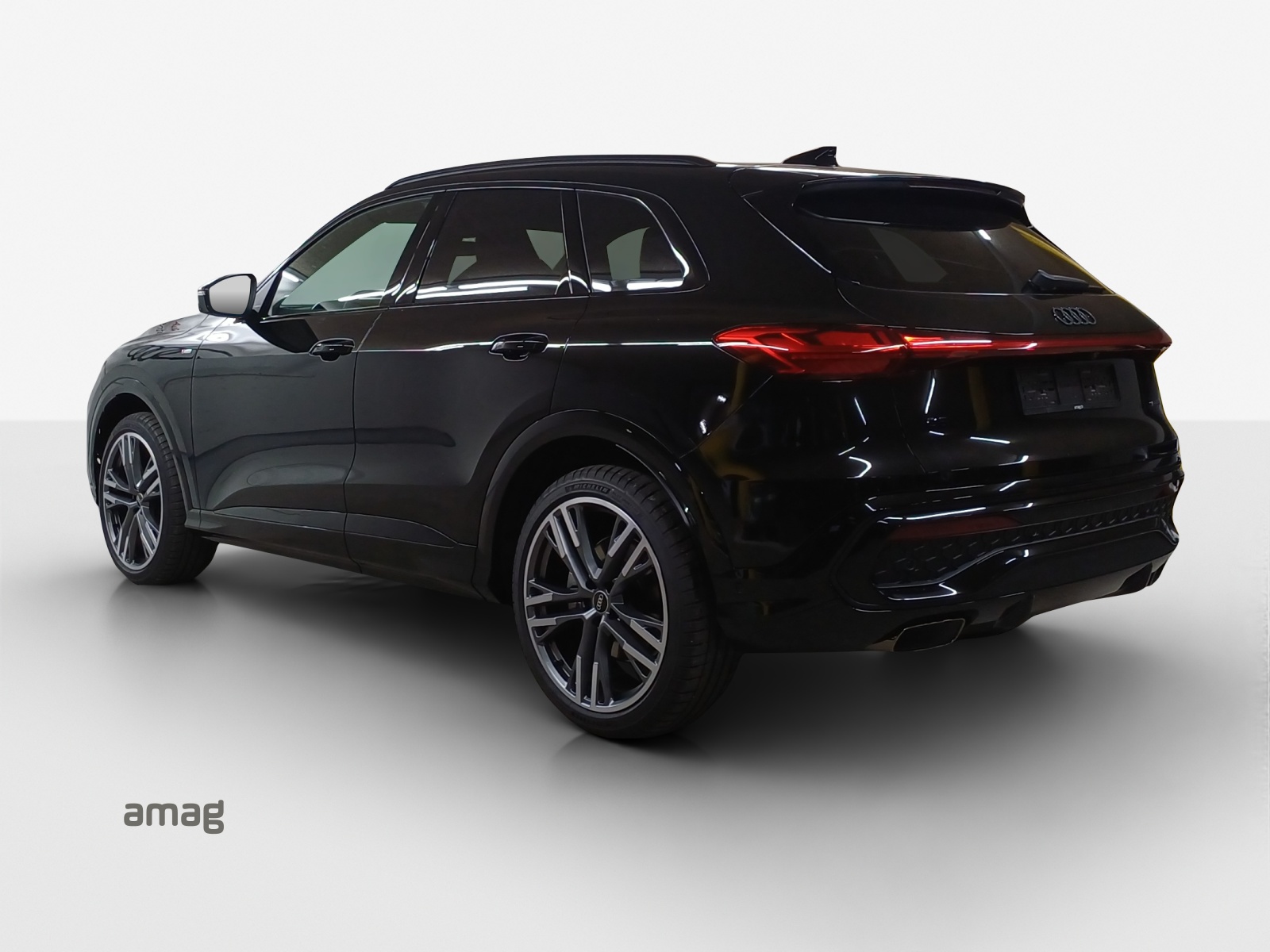 AUDI Q5 TFSI quatto 200 kW S-tronic-showroom-element-2