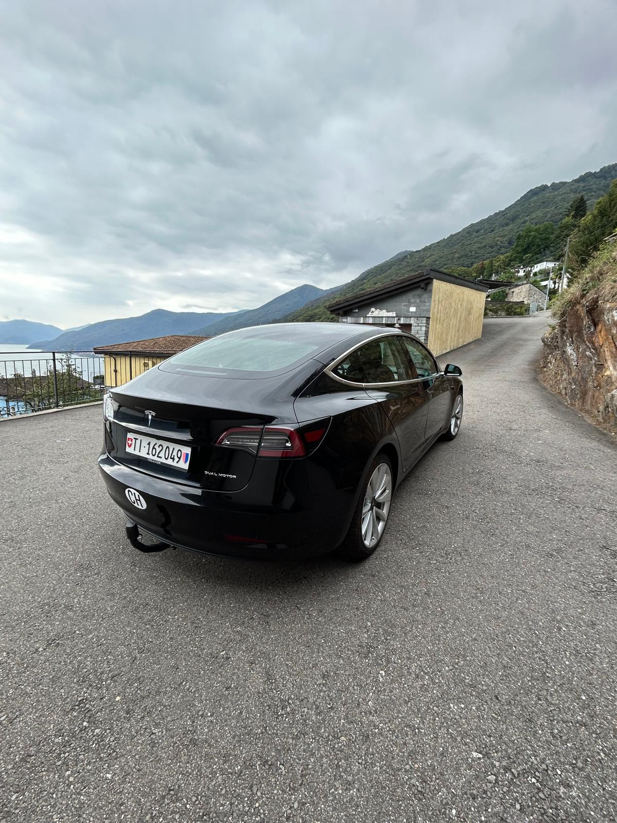 TESLA Tesla Model 3 Dual Motor LR | AHK | 8-fach | el. Heck & Frontklappe | viele Extras-image-11