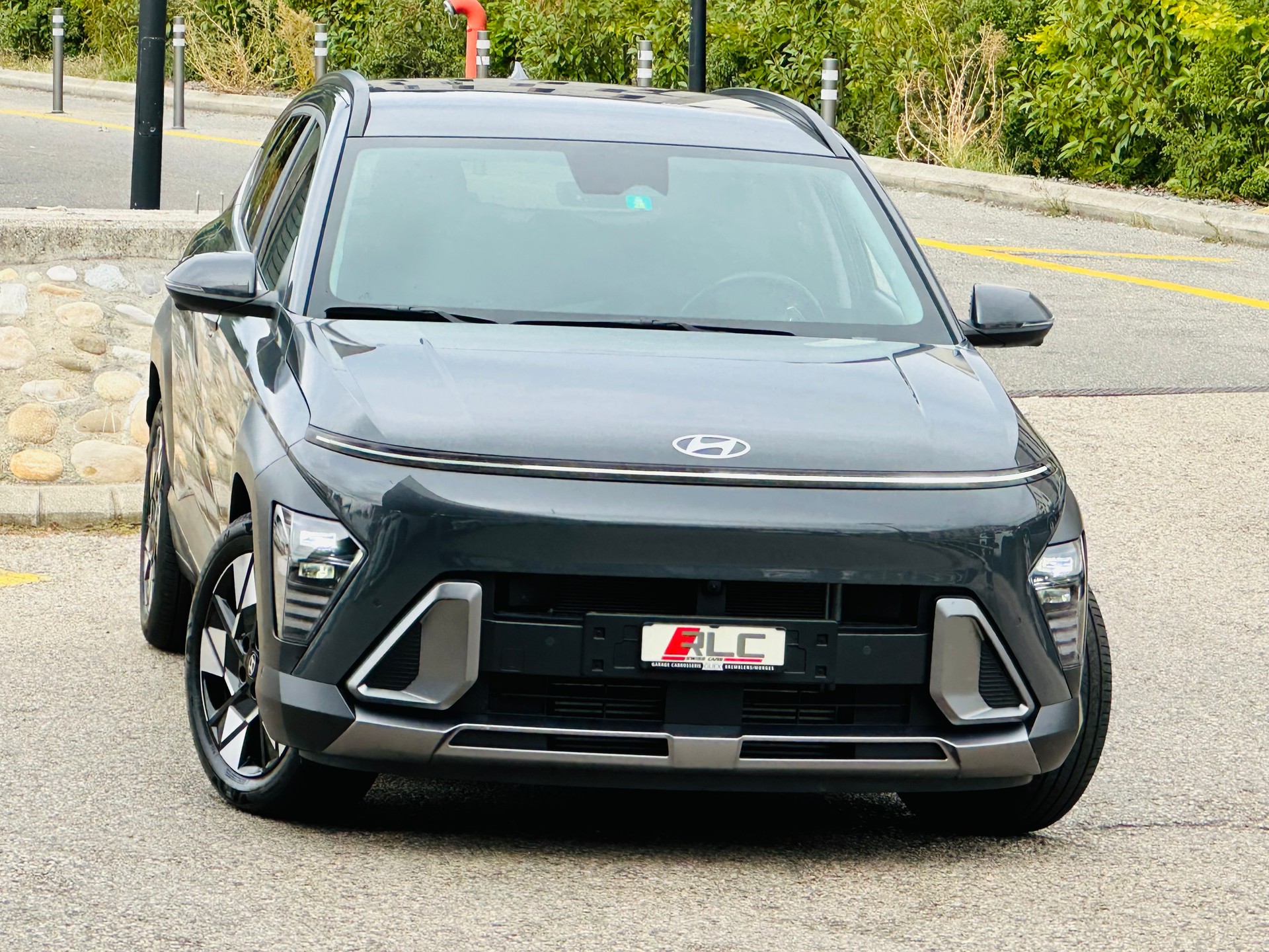 HYUNDAI Kona 1.6 T-GDi Amplia 4WD DCT