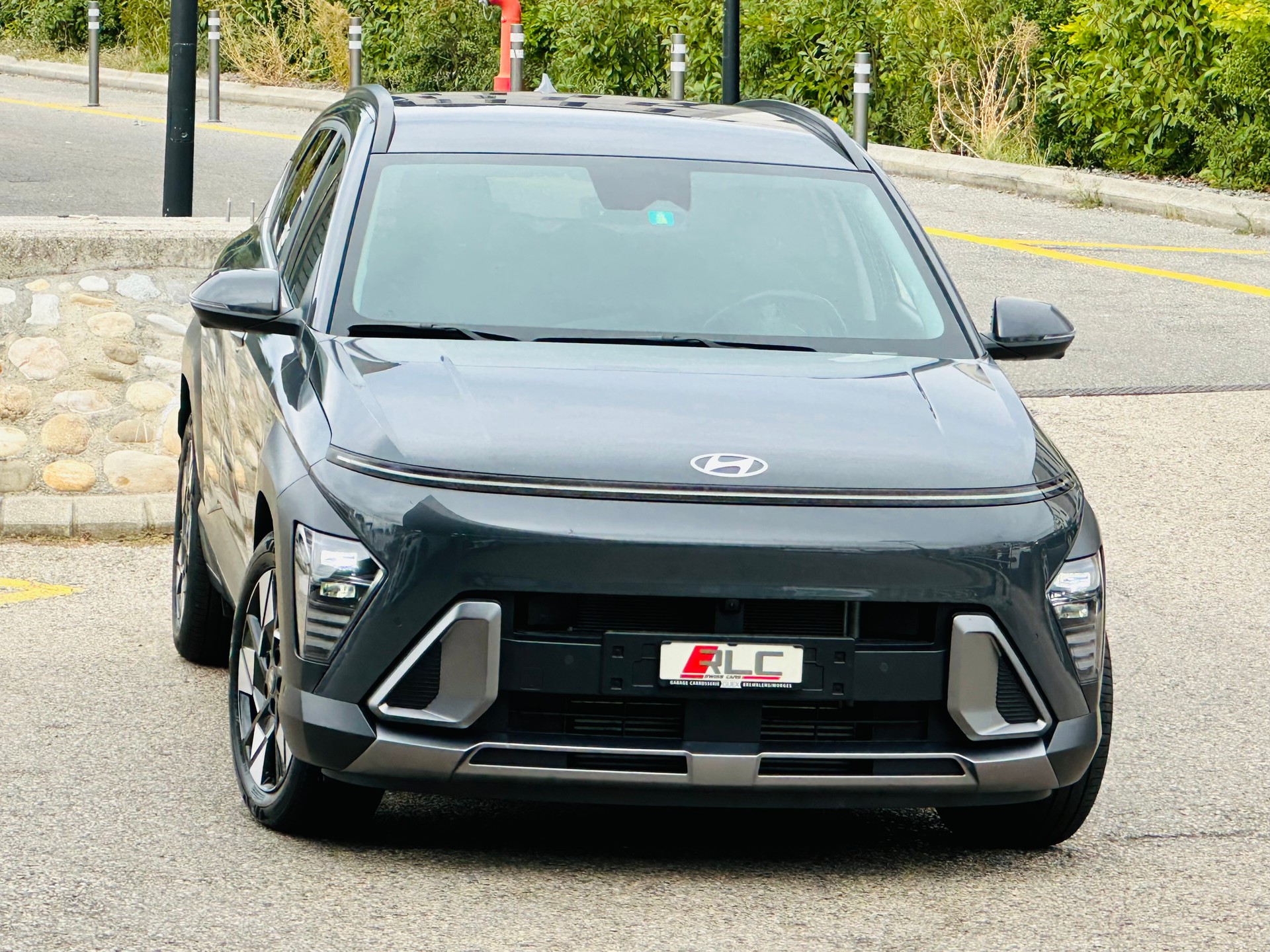 HYUNDAI Kona 1.6 T-GDi Amplia 4WD DCT-showroom-element-2