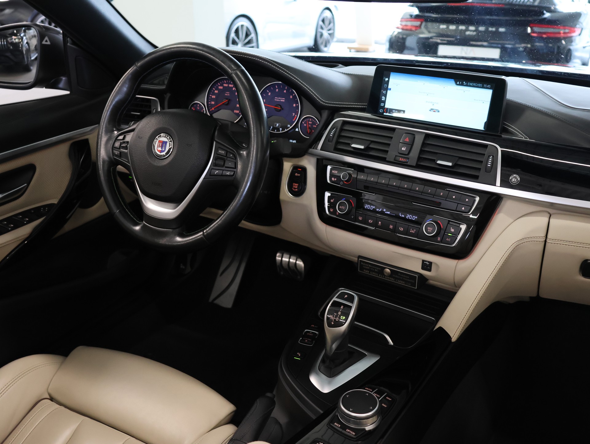 BMW-ALPINA B4 S BiTurbo Cabrio 3.0 Switch-Tronic-image-26