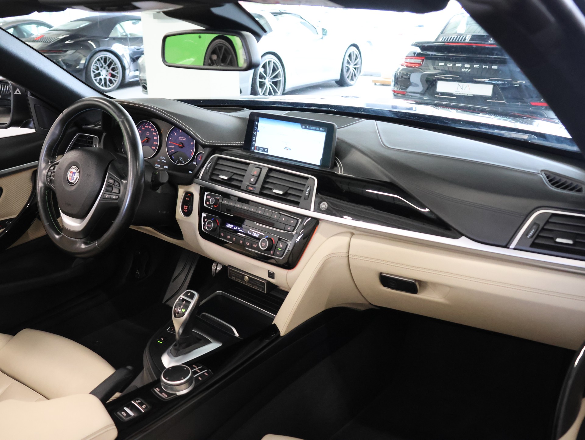 BMW-ALPINA B4 S BiTurbo Cabrio 3.0 Switch-Tronic-image-23