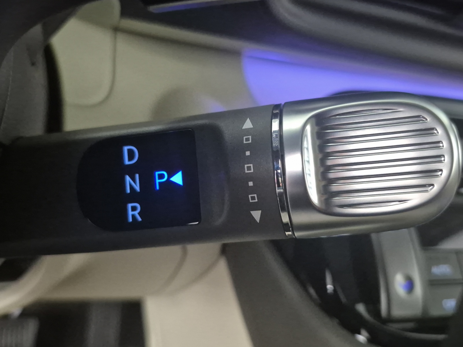 HYUNDAI Inster 49 kWh Electric Vertex-image-15