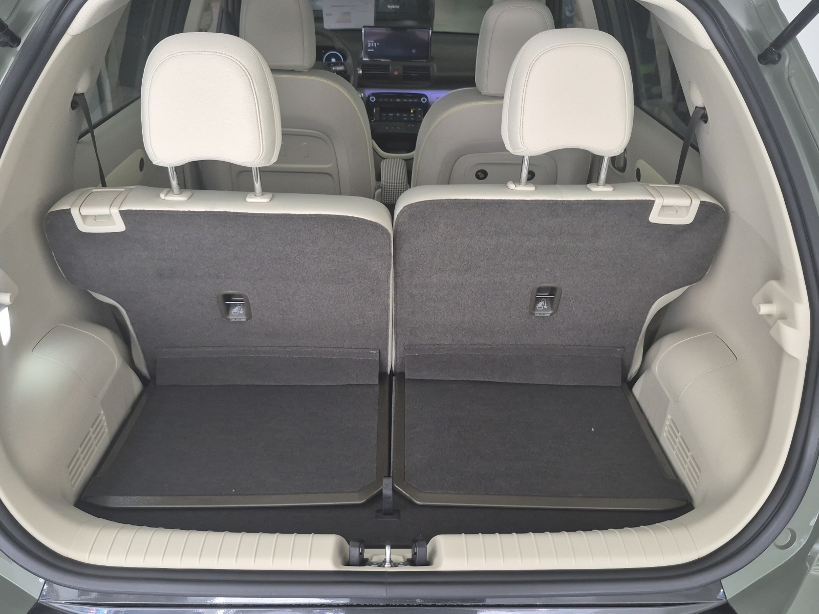 HYUNDAI Inster 49 kWh Electric Vertex-image-9
