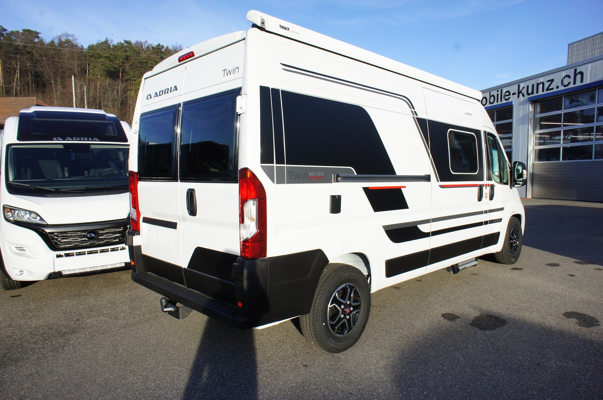 ADRIA Twin Sports 600 SPB-showroom-element-1