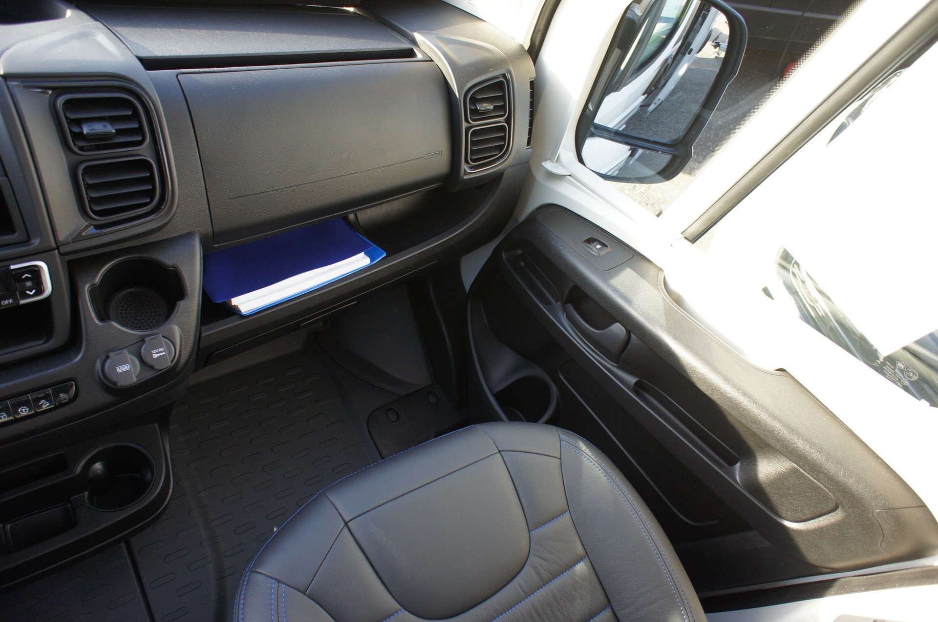 ADRIA Twin Sports 600 SPB-image-9