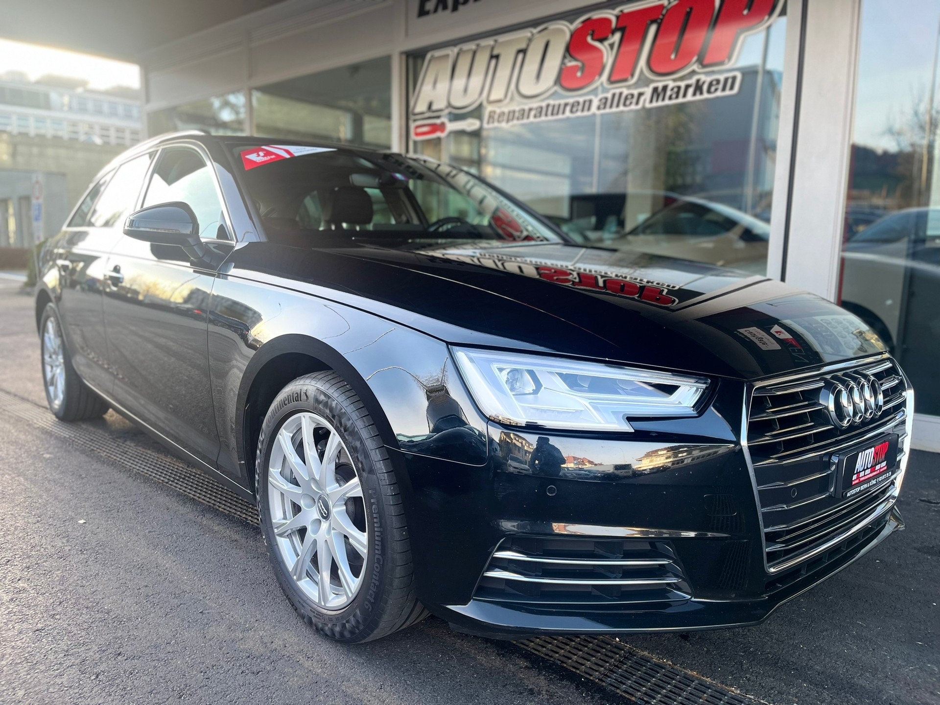AUDI A4 Avant 2.0 TDI Design S-tronic-image-11