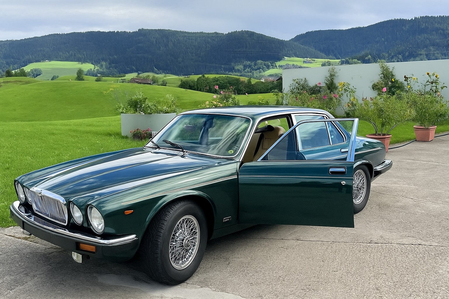 JAGUAR XJ6 4.2 Swiss-image-2