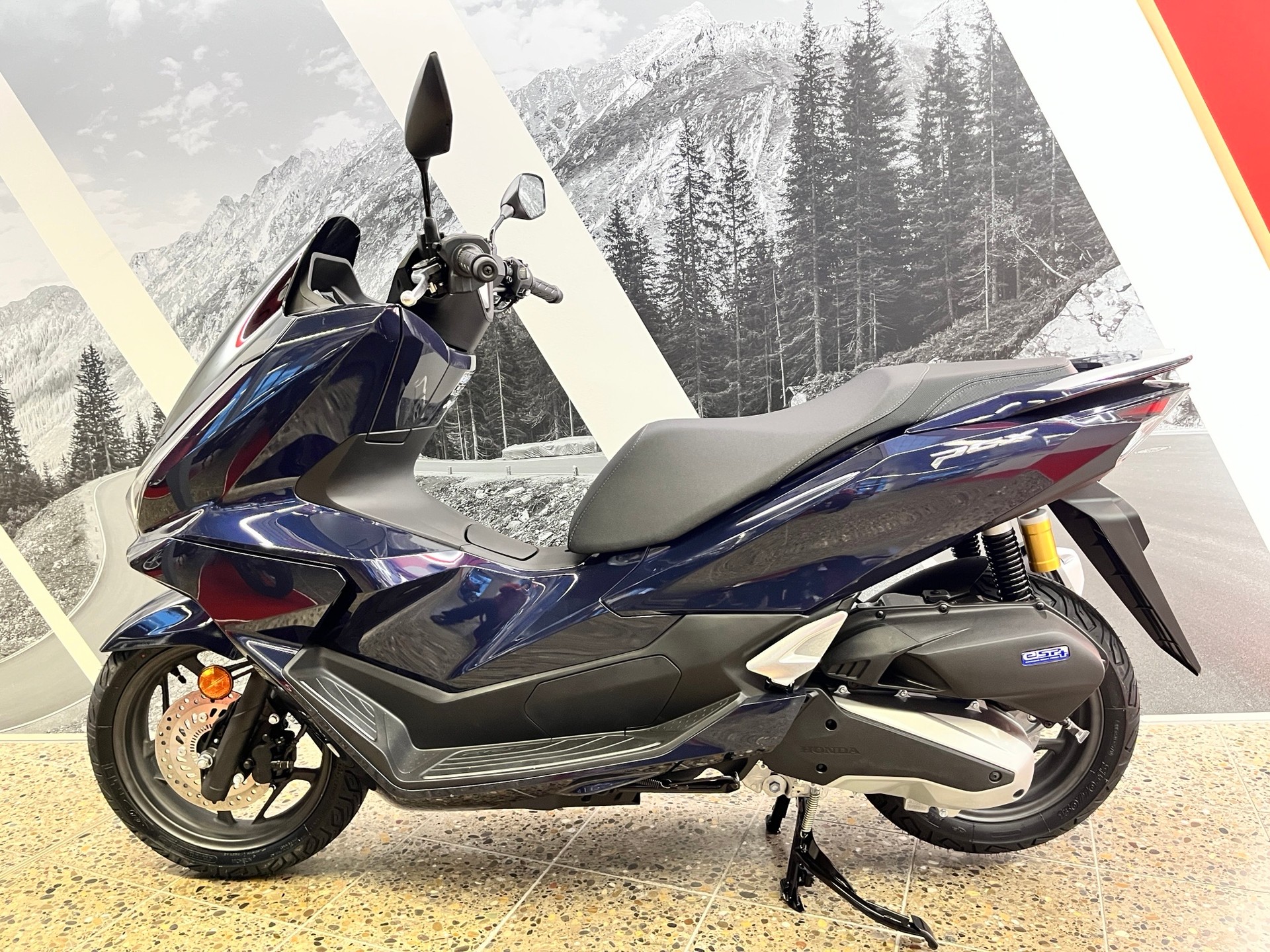 HONDA PCX 125 i ABS DX mit TFT Display-image-1