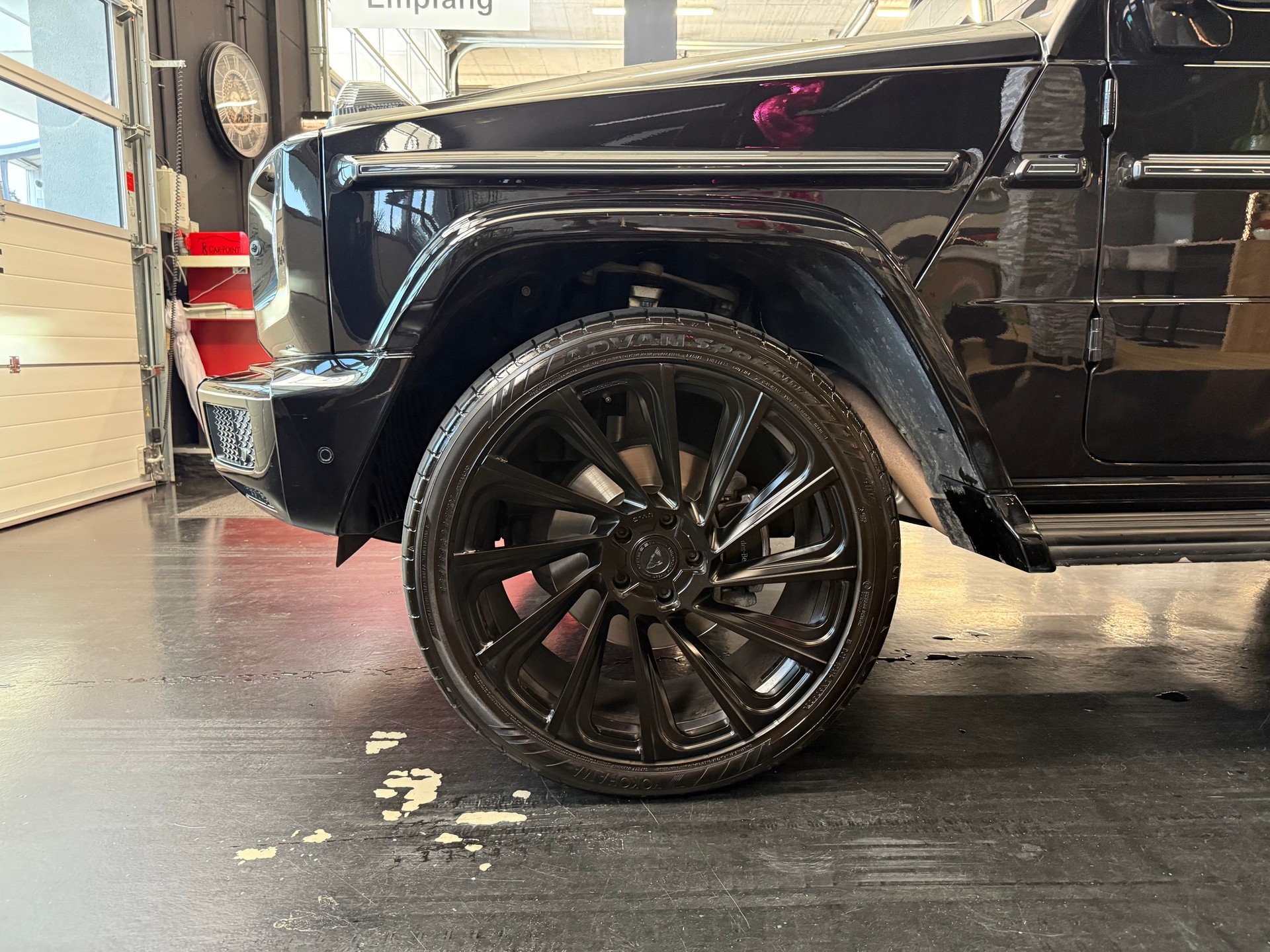 MERCEDES-BENZ G 500 AMG Line 9G-Tronic-image-23