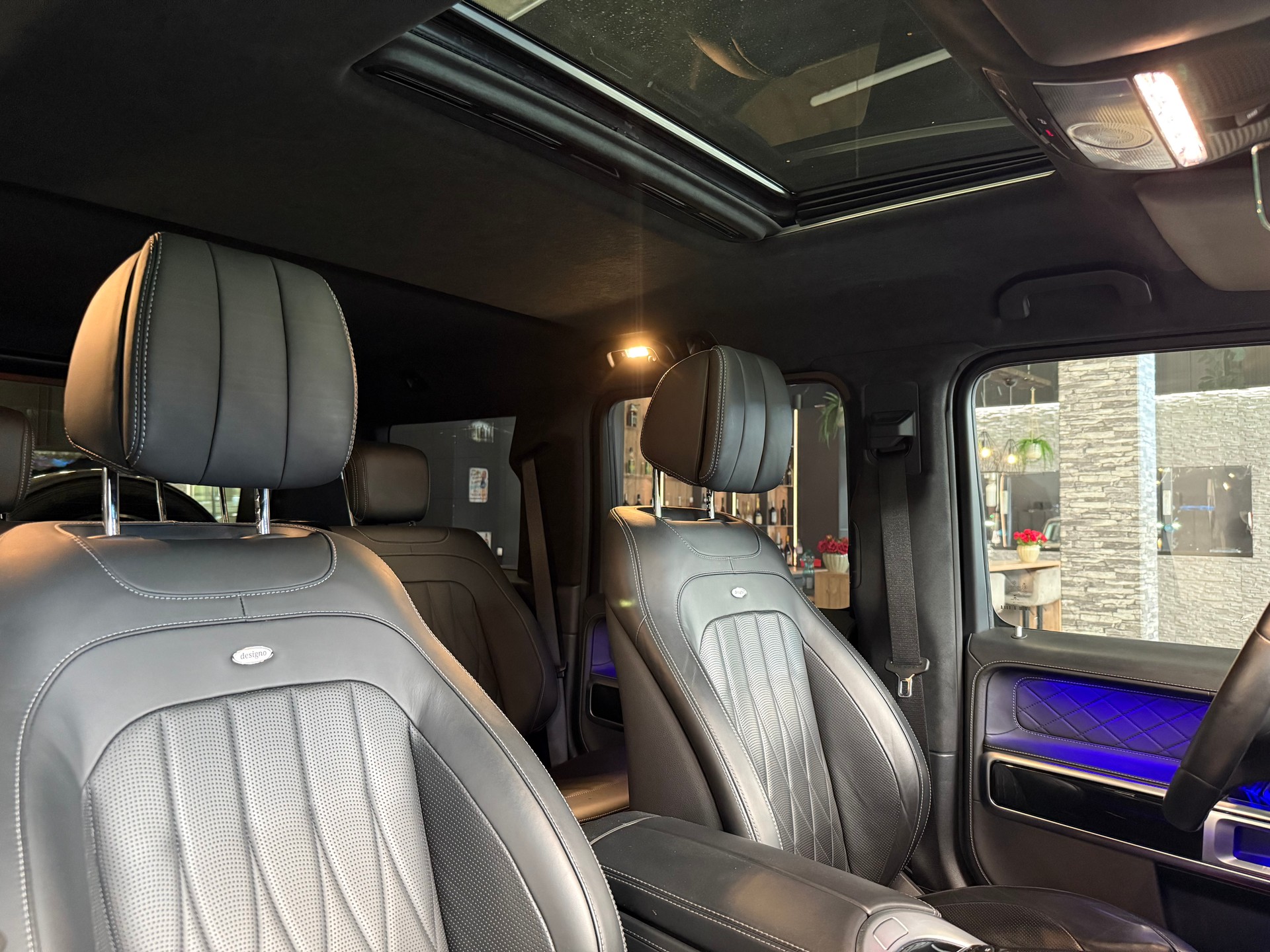 MERCEDES-BENZ G 500 AMG Line 9G-Tronic-image-18