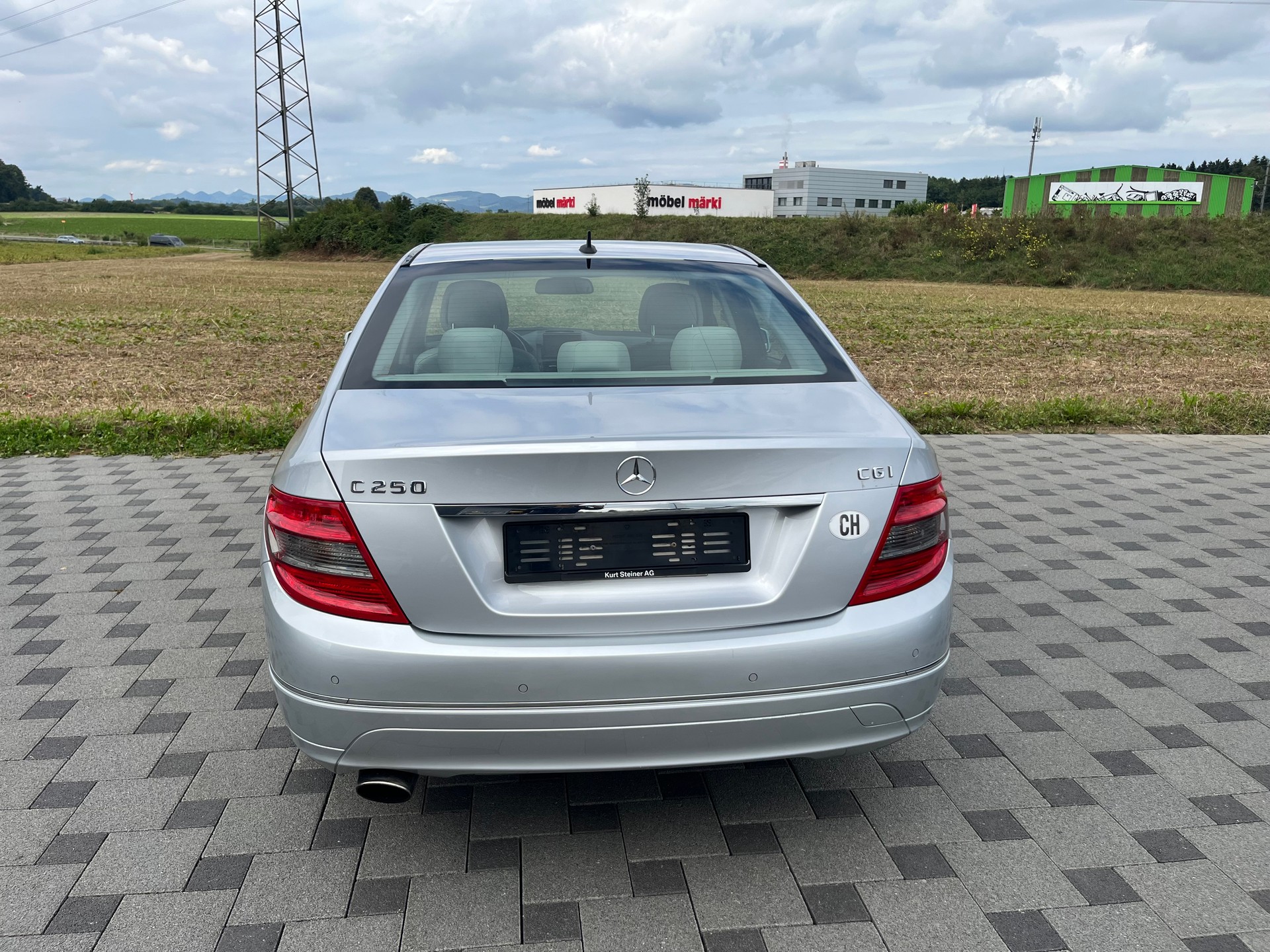 MERCEDES-BENZ C 250 CGI BlueEfficiency Automatic-image-5