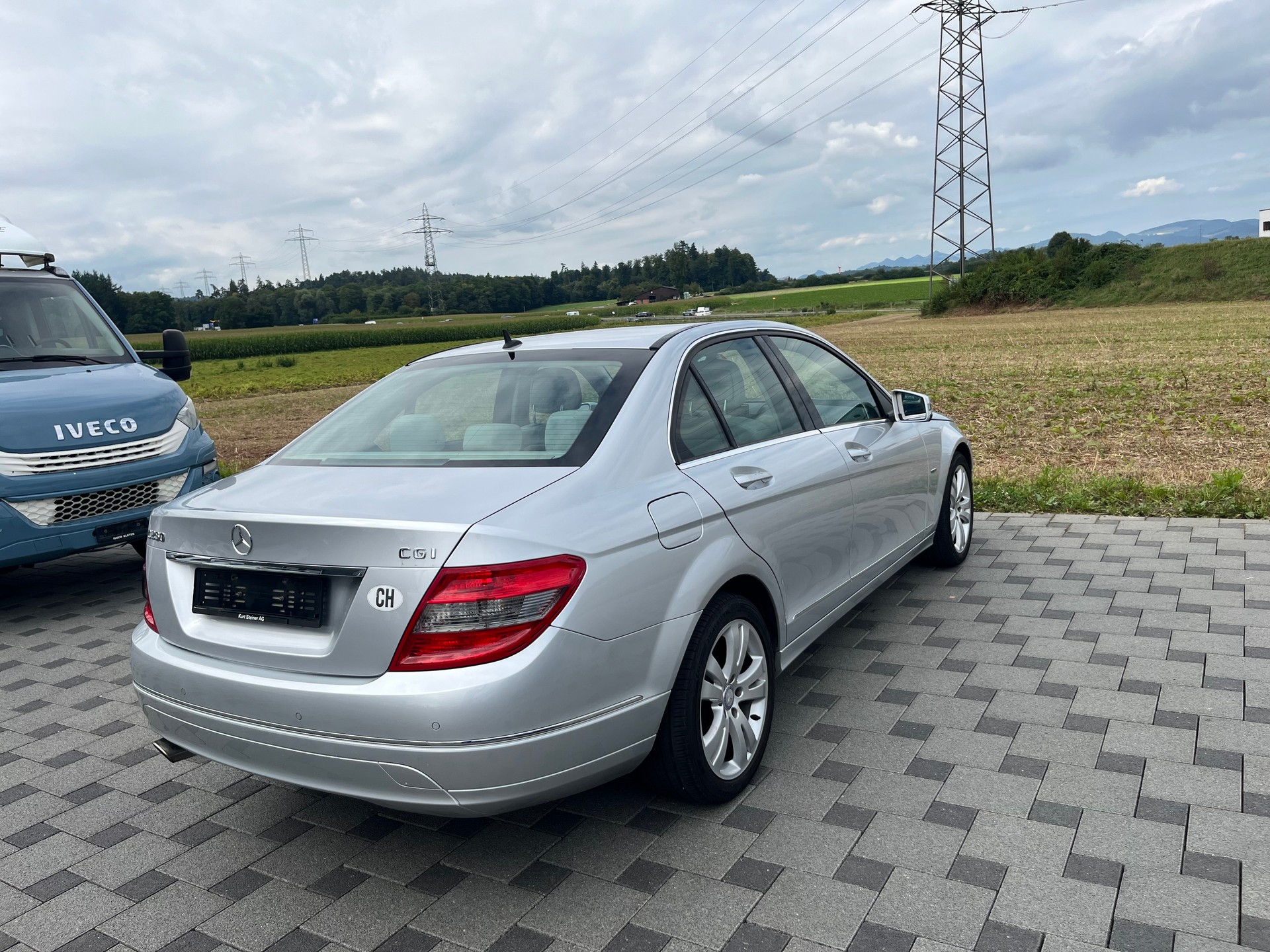 MERCEDES-BENZ C 250 CGI BlueEfficiency Automatic-image-7