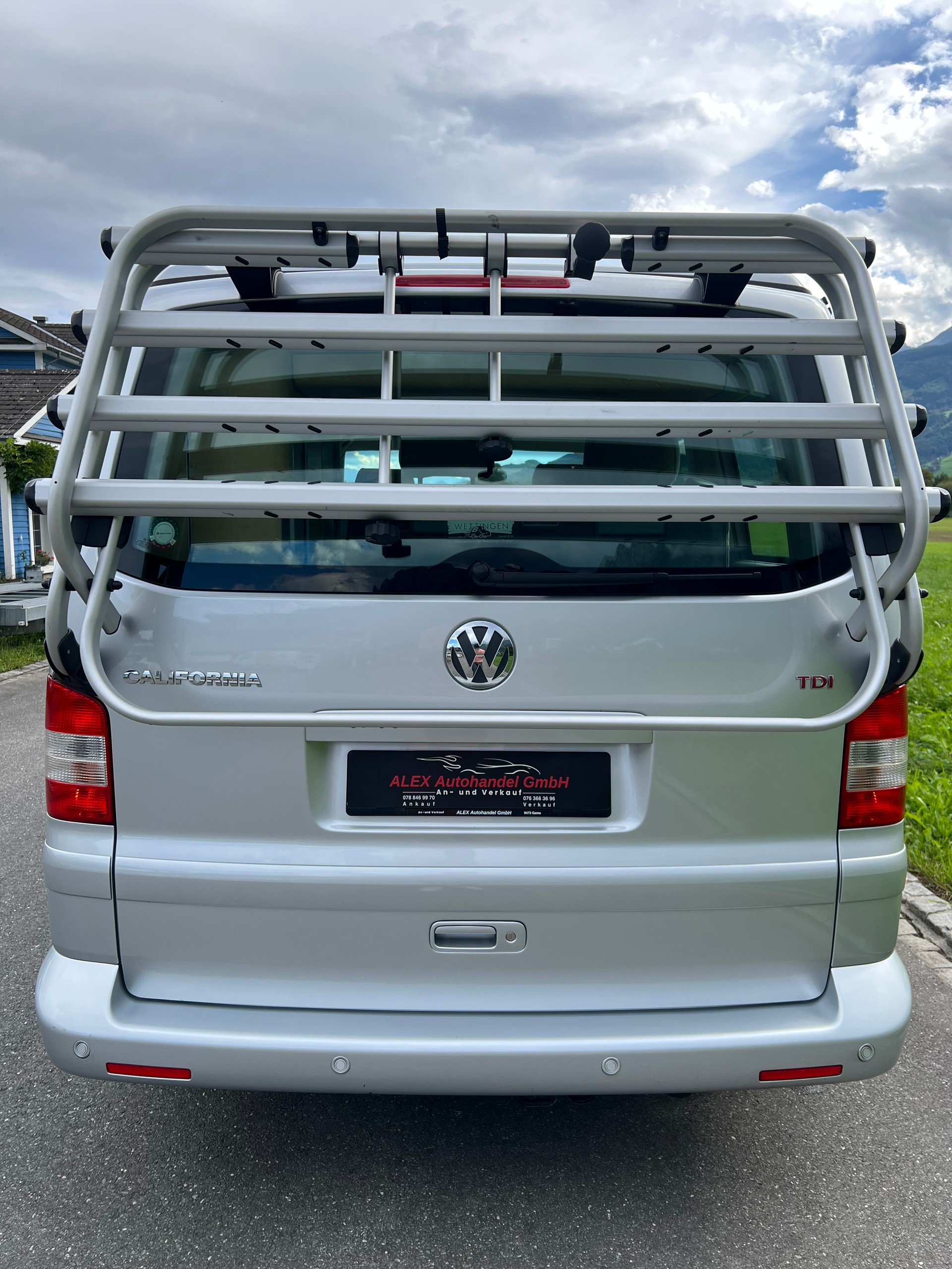 VW T5 CALIFORNIA Camper-image-4
