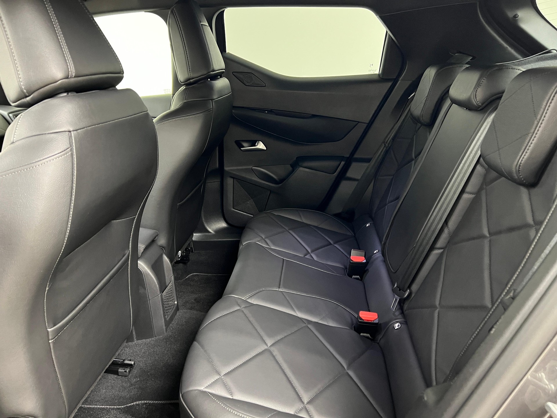 DS AUTOMOBILES 3 Crossback 1.2 PureTech 155 Bastille / Jetzt mit attraktivem 1.99% Leasing-image-17