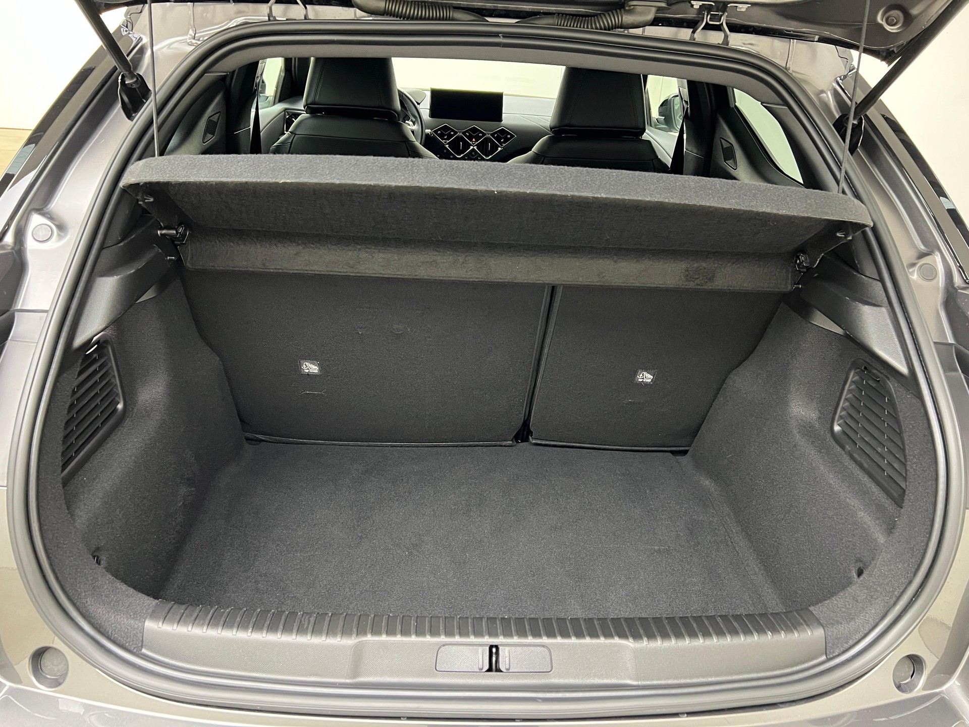 DS AUTOMOBILES 3 Crossback 1.2 PureTech 155 Bastille / Jetzt mit attraktivem 1.99% Leasing-image-5
