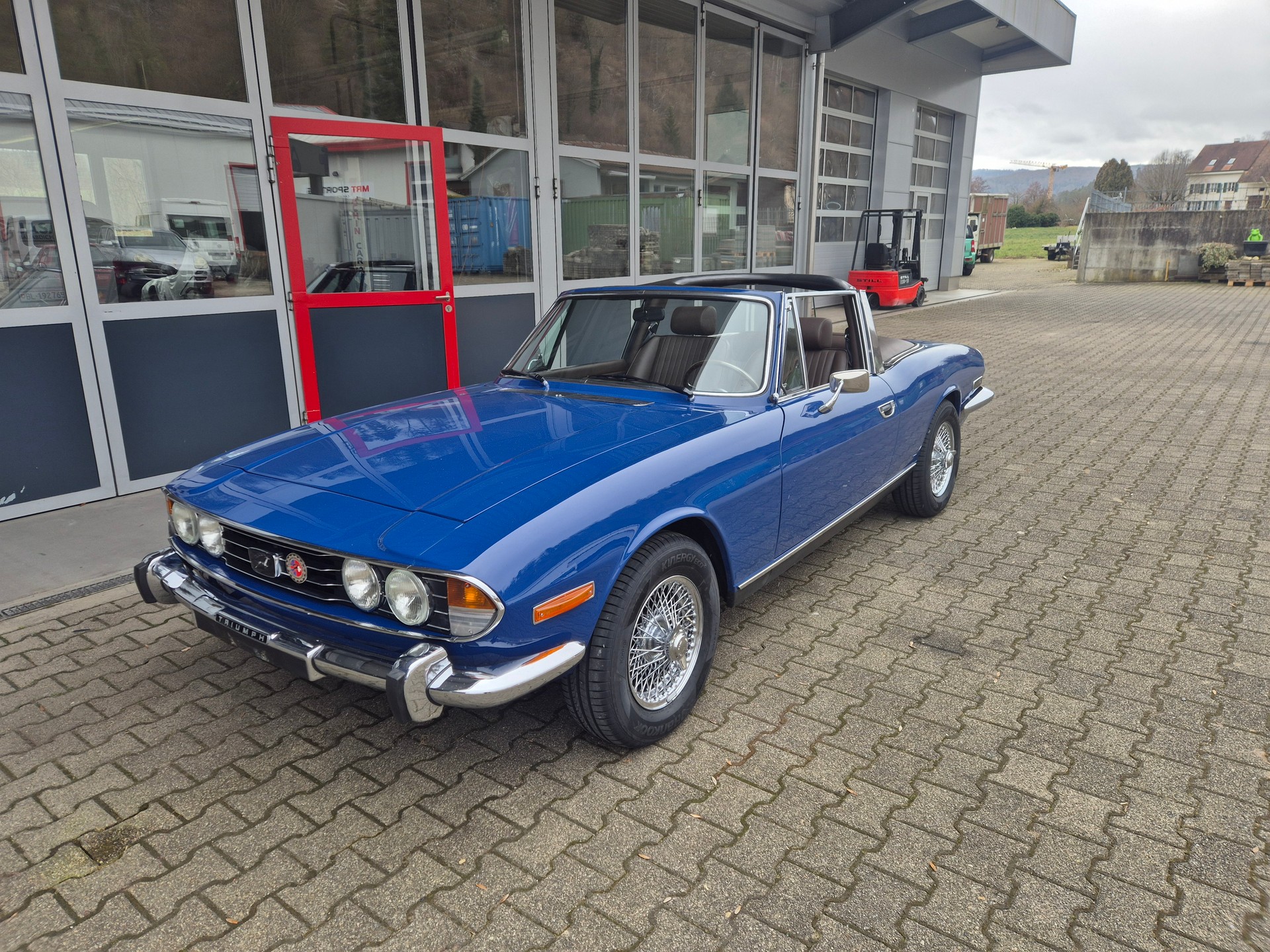 TRIUMPH V8-image-5