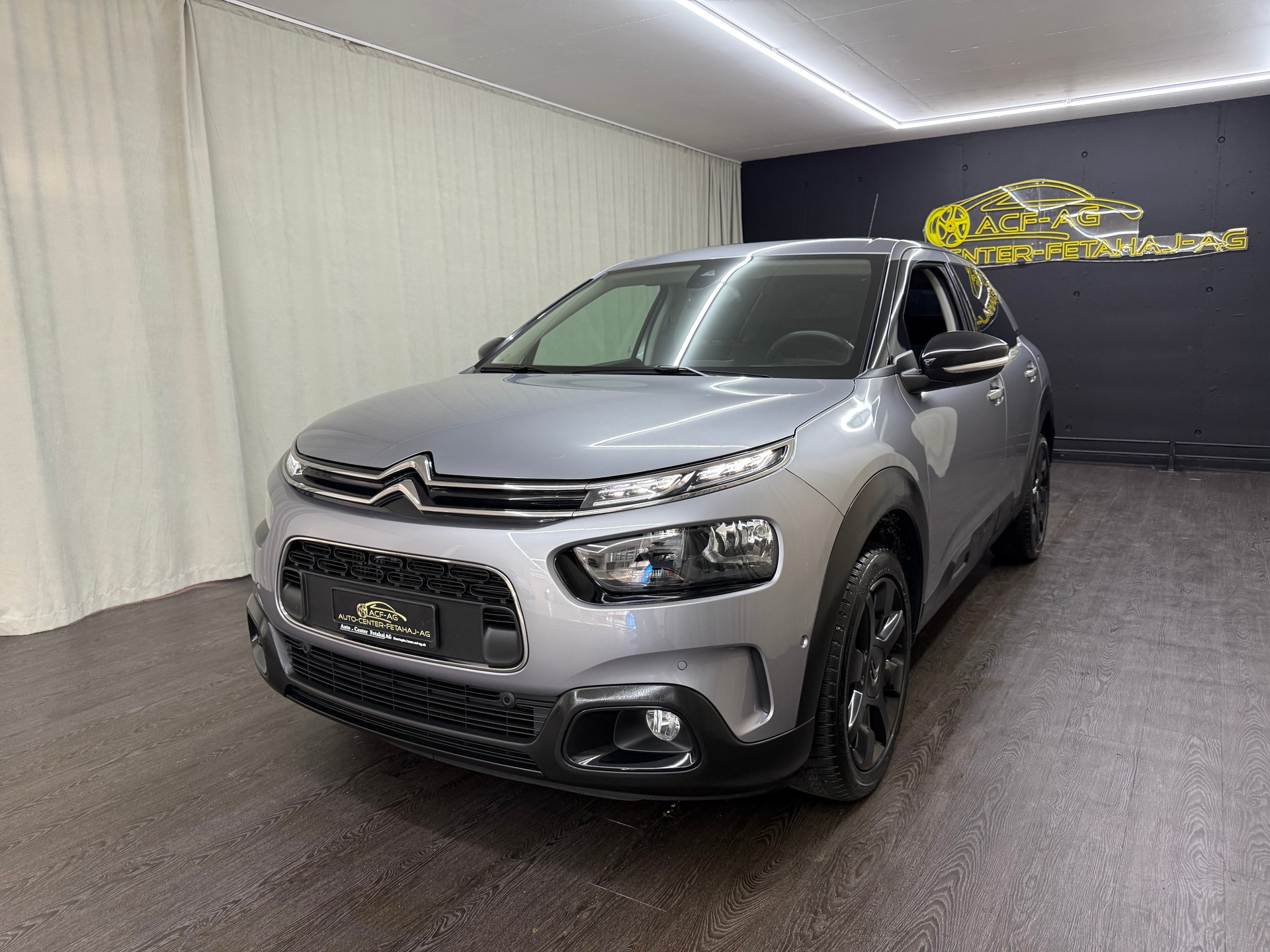 CITROEN C4 Cactus 1.2 Pure Tech Shine