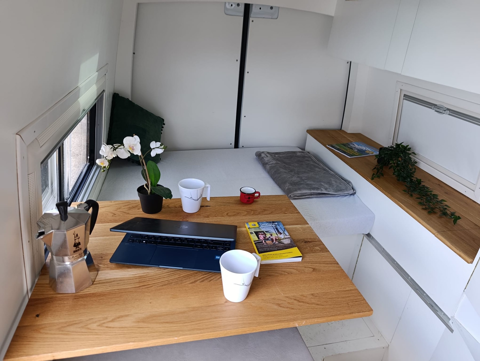 MERCEDES-BENZ 314 CDI ***Bereit für das nächste Abenteuer & komplett autark***Nutzlast 680Kg *Dieselheizung *Kompressorkühlschrank *Solar-image-31