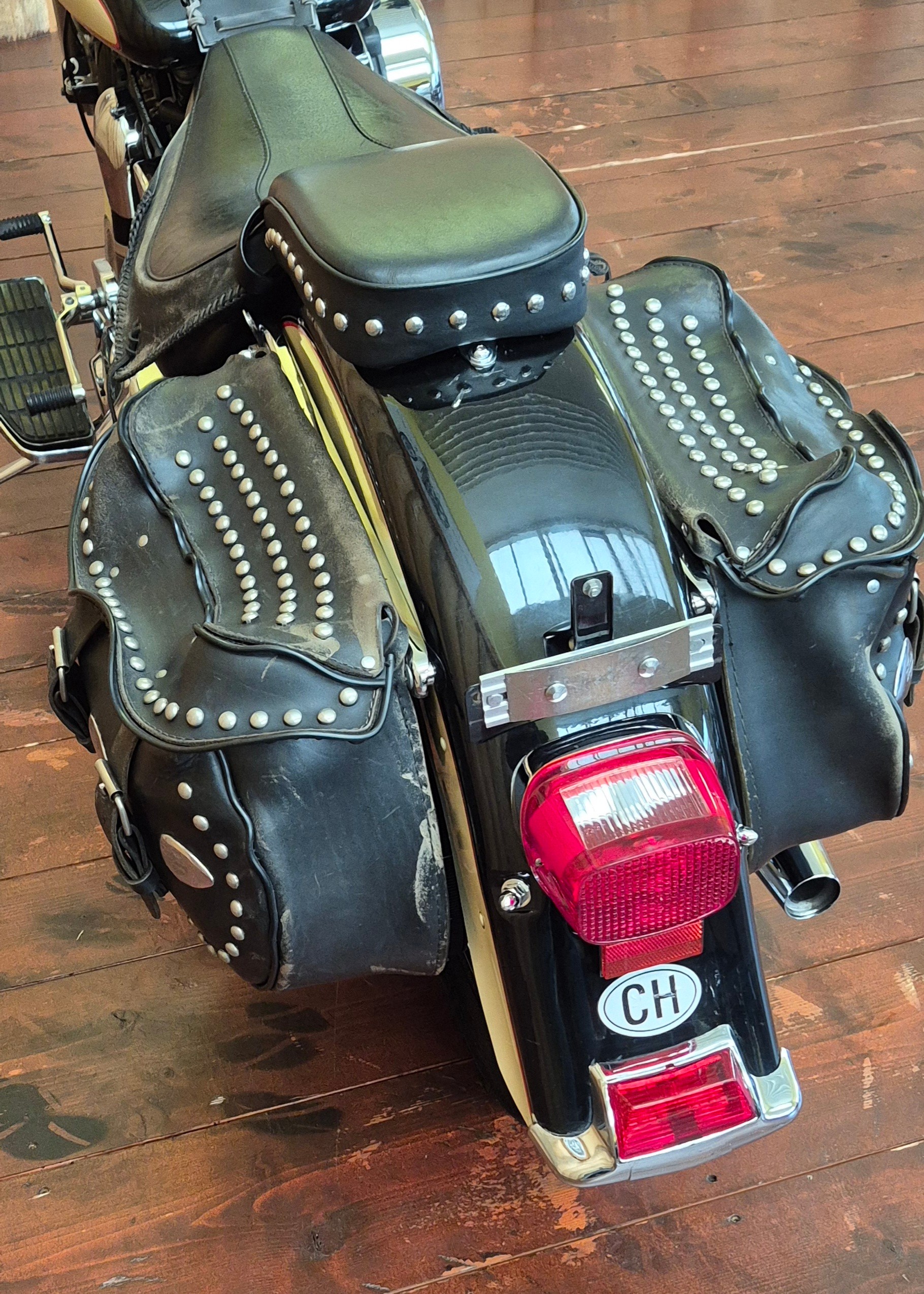 HARLEY-DAVIDSON FLST Heritage Softail-image-10