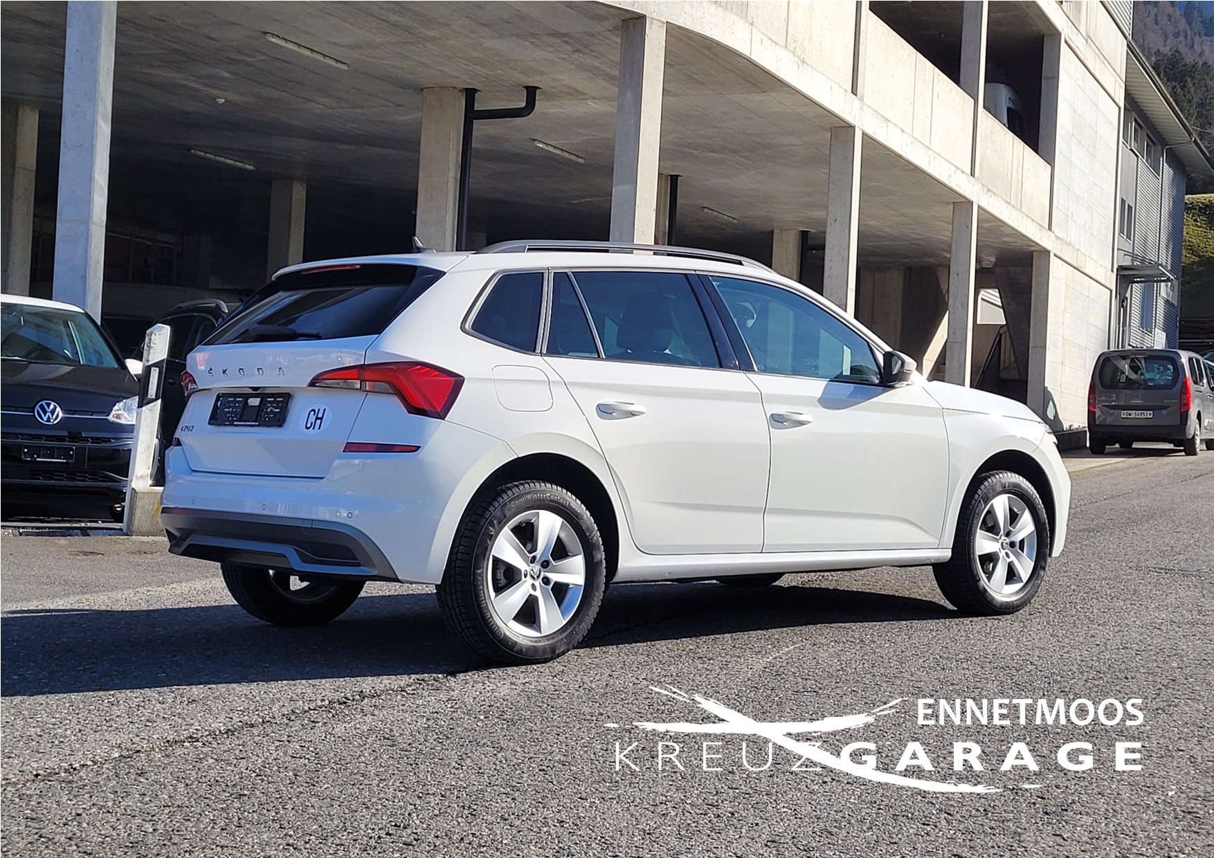 SKODA Kamiq 1.0 TSI Ambition DSG *Rückfahrkamera+8-fach bereift m. Pneu*-image-5