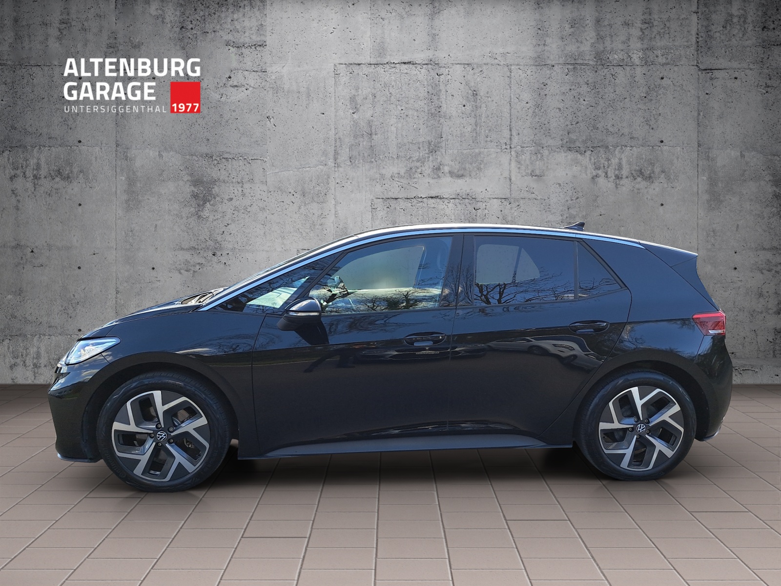 VW ID.3 Pro 58kWh-showroom-element-1