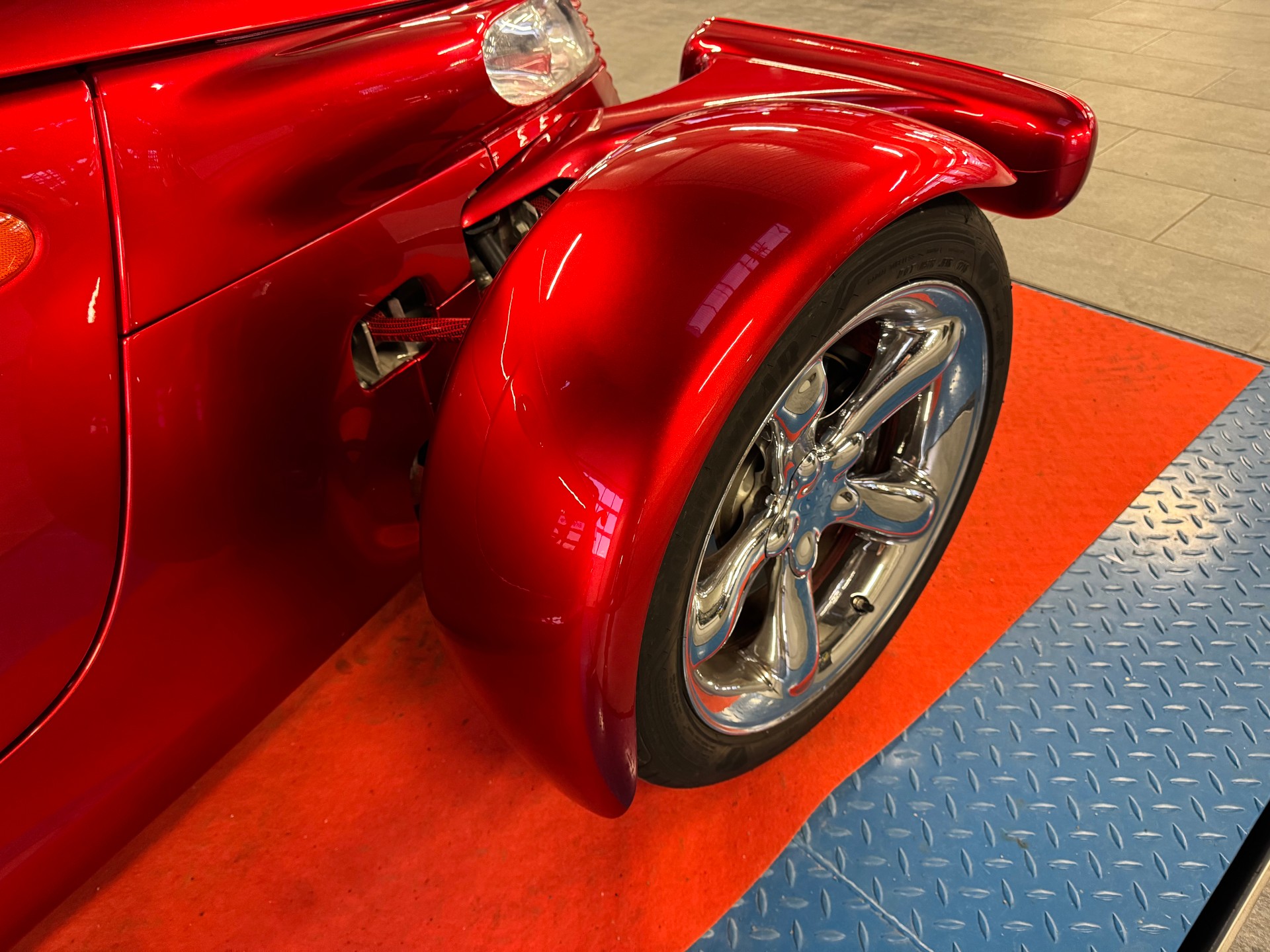 CHRYSLER Prowler Red Dream-image-14