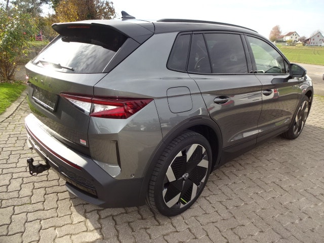 SKODA Elroq 85 RS 4x4-image-4