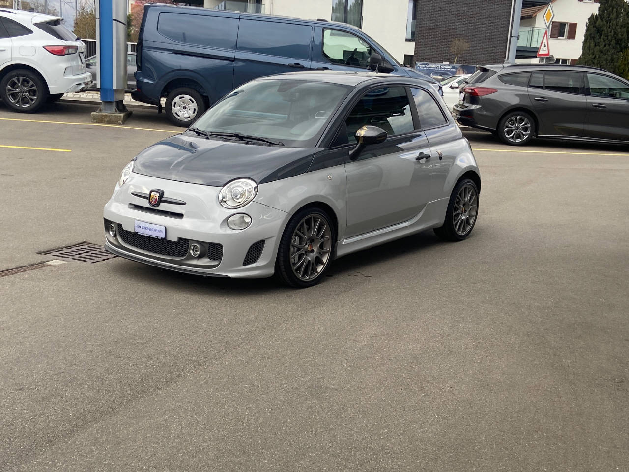 FIAT 595 Abarth 1.4 T-Jet 180 Competizione-image-2