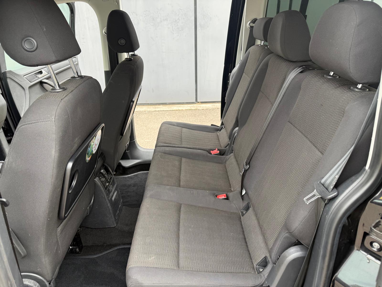 VW Caddy Maxi 2.0 TDI Comfortline 4Motion DSG-image-13