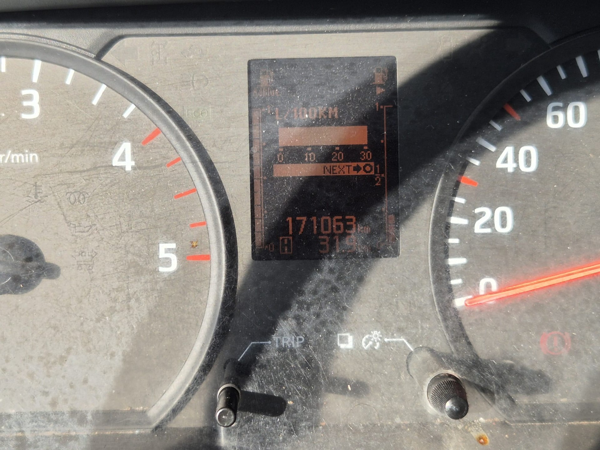 NISSAN NT400 35.15 L3 PRO DK-image-25