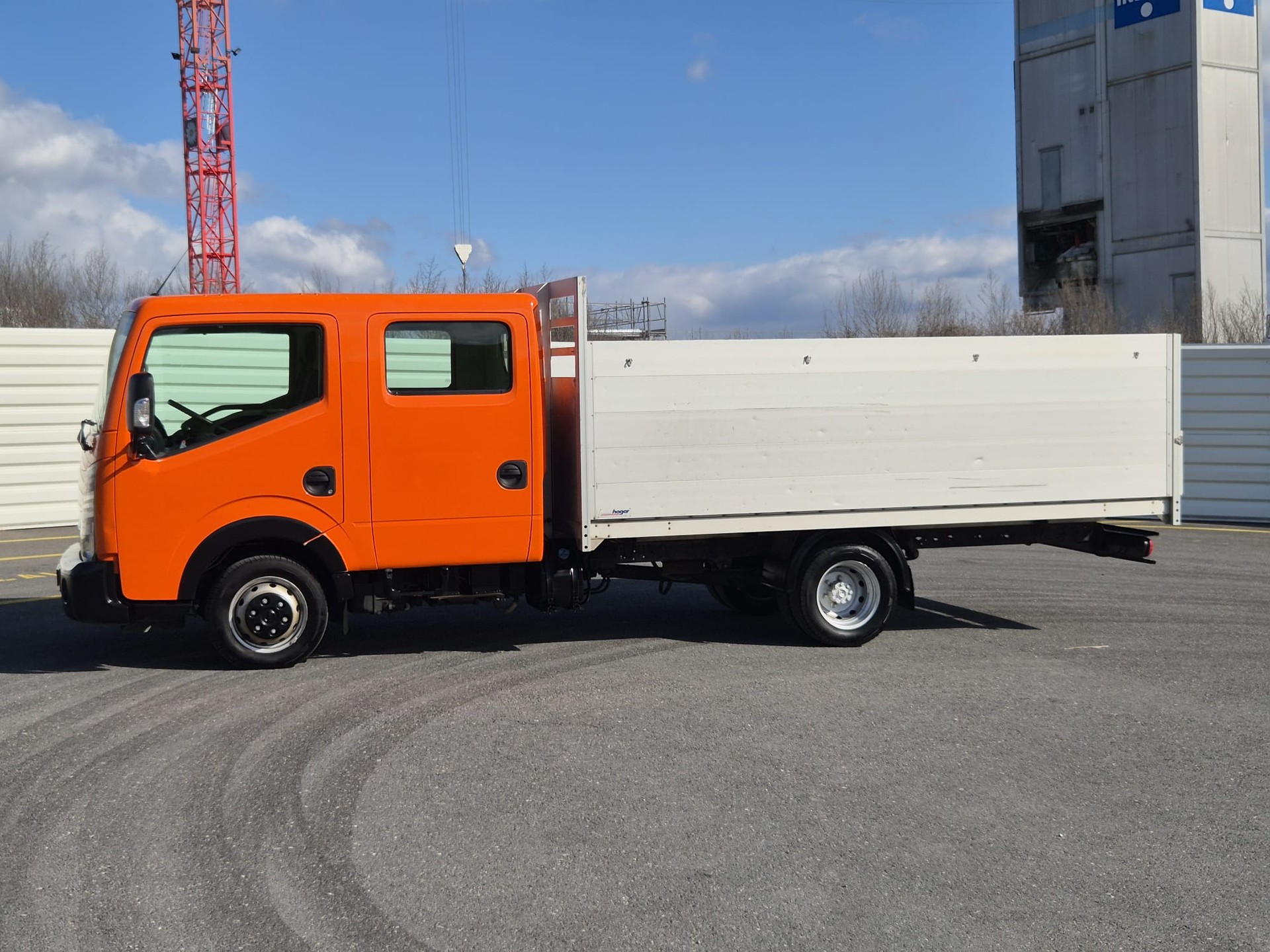 NISSAN NT400 35.15 L3 PRO DK-image-4