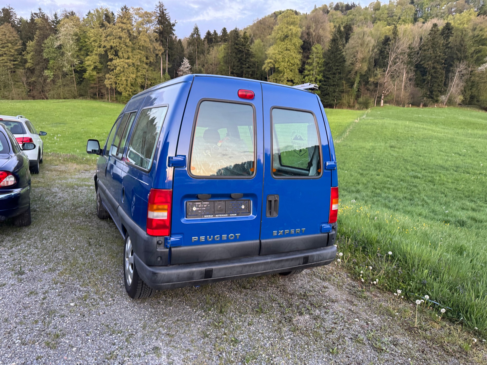 PEUGEOT Expert 2.0 220 C Confort Swiss P.-showroom-element-3