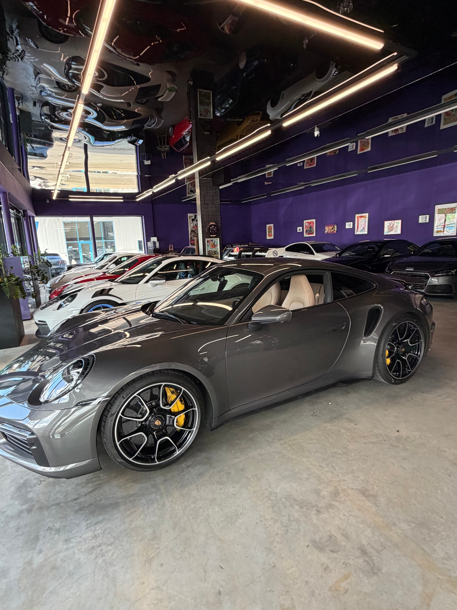 PORSCHE 911 Turbo S PDK-showroom-element-3