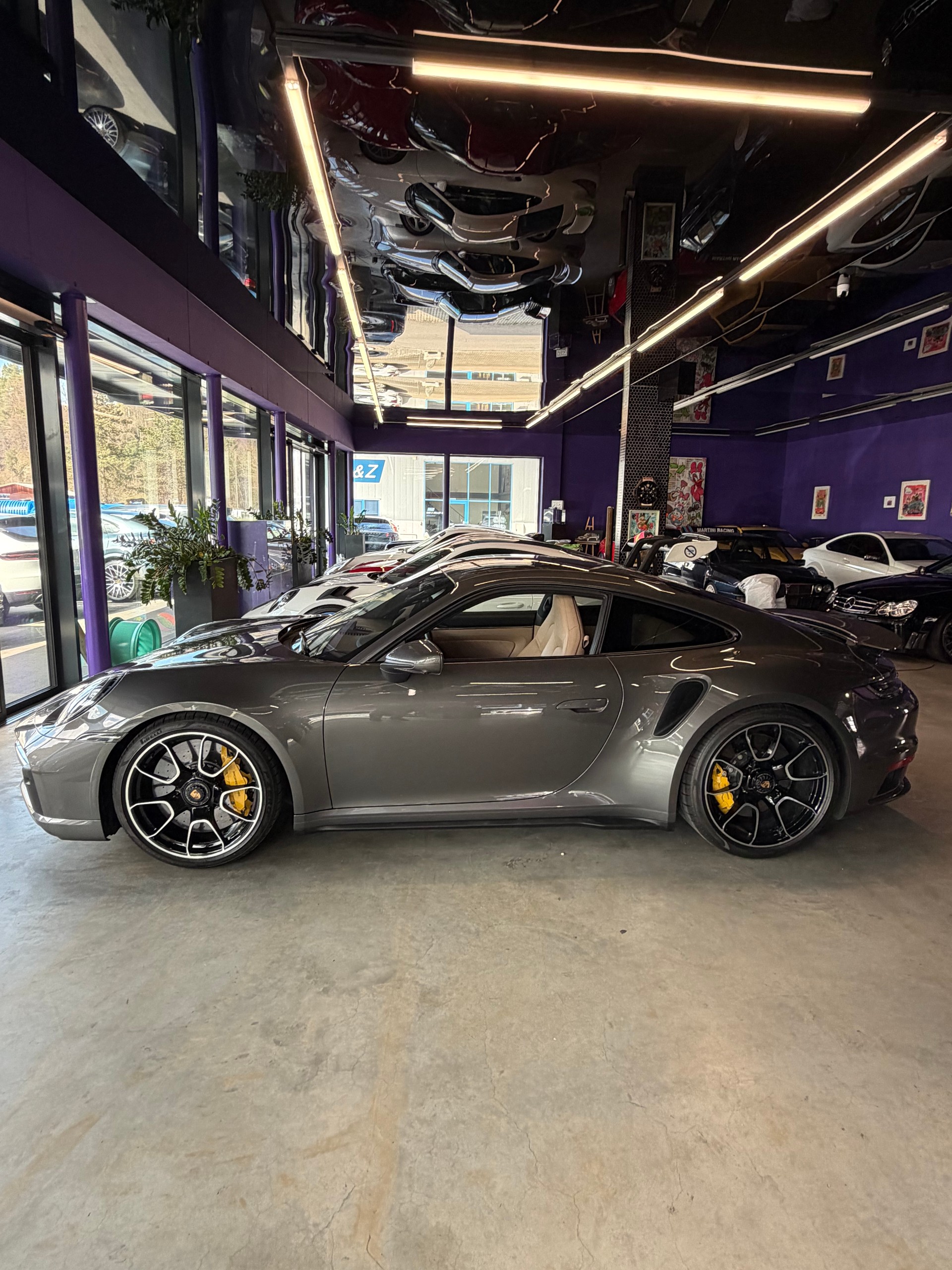 PORSCHE 911 Turbo S PDK