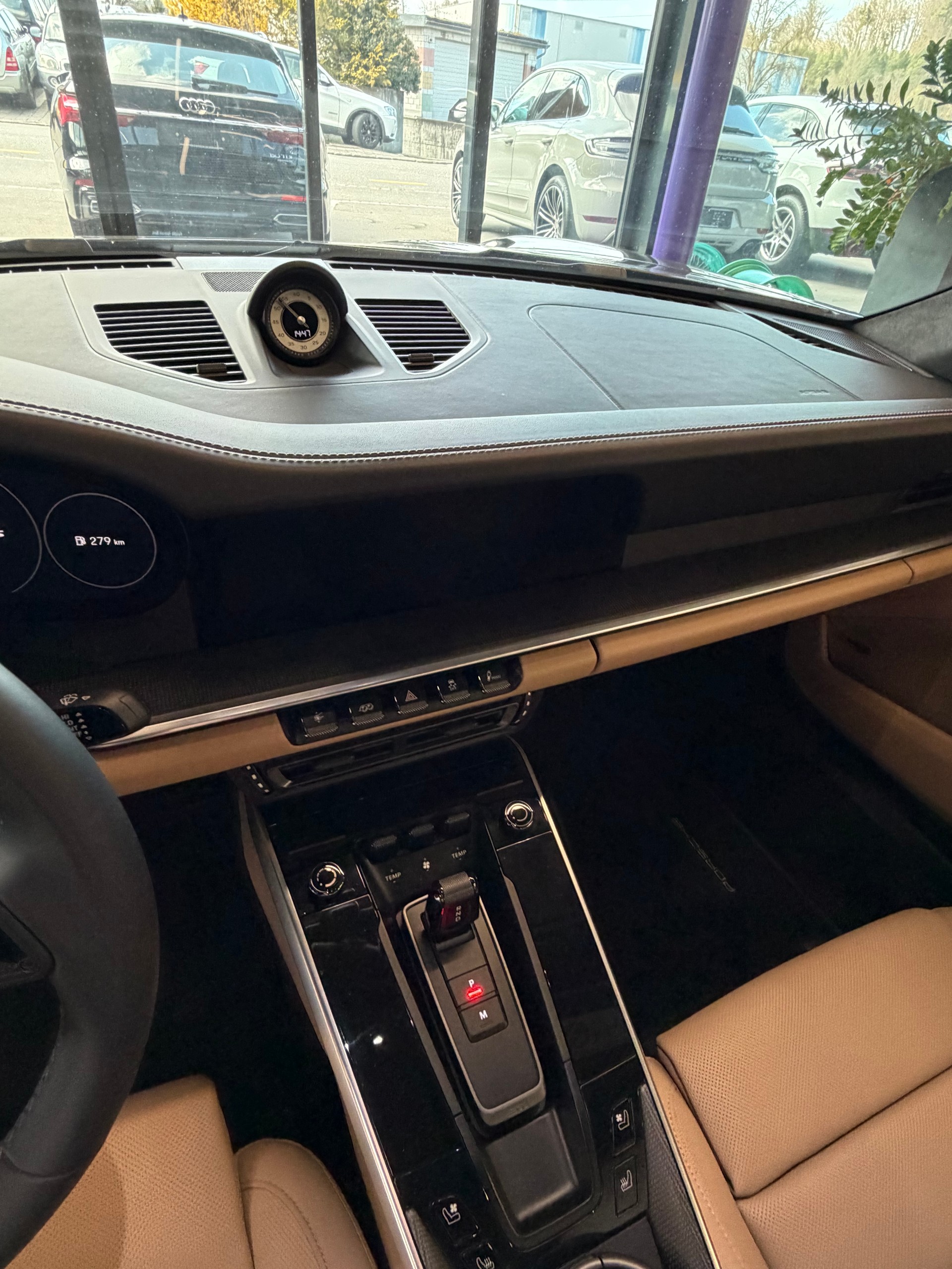 PORSCHE 911 Turbo S PDK-image-12