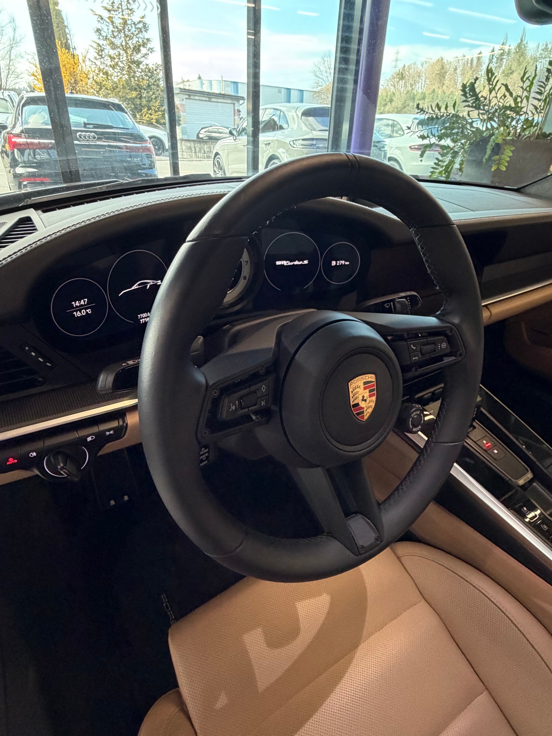 PORSCHE 911 Turbo S PDK-image-10