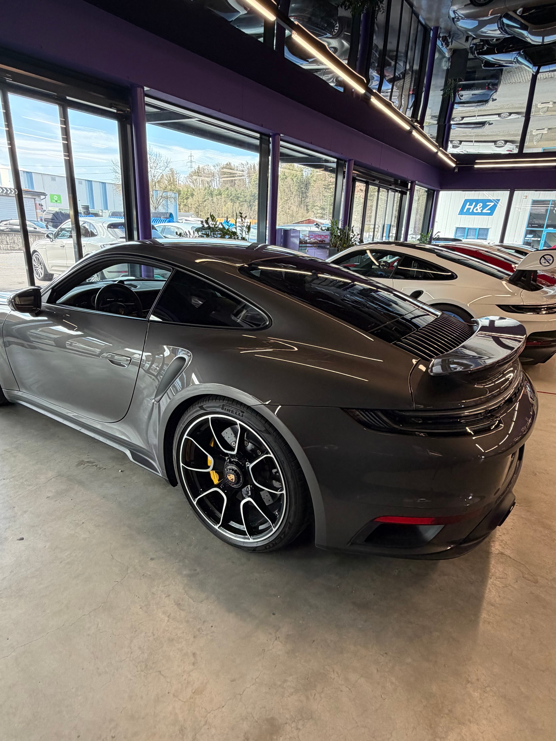PORSCHE 911 Turbo S PDK-image-4